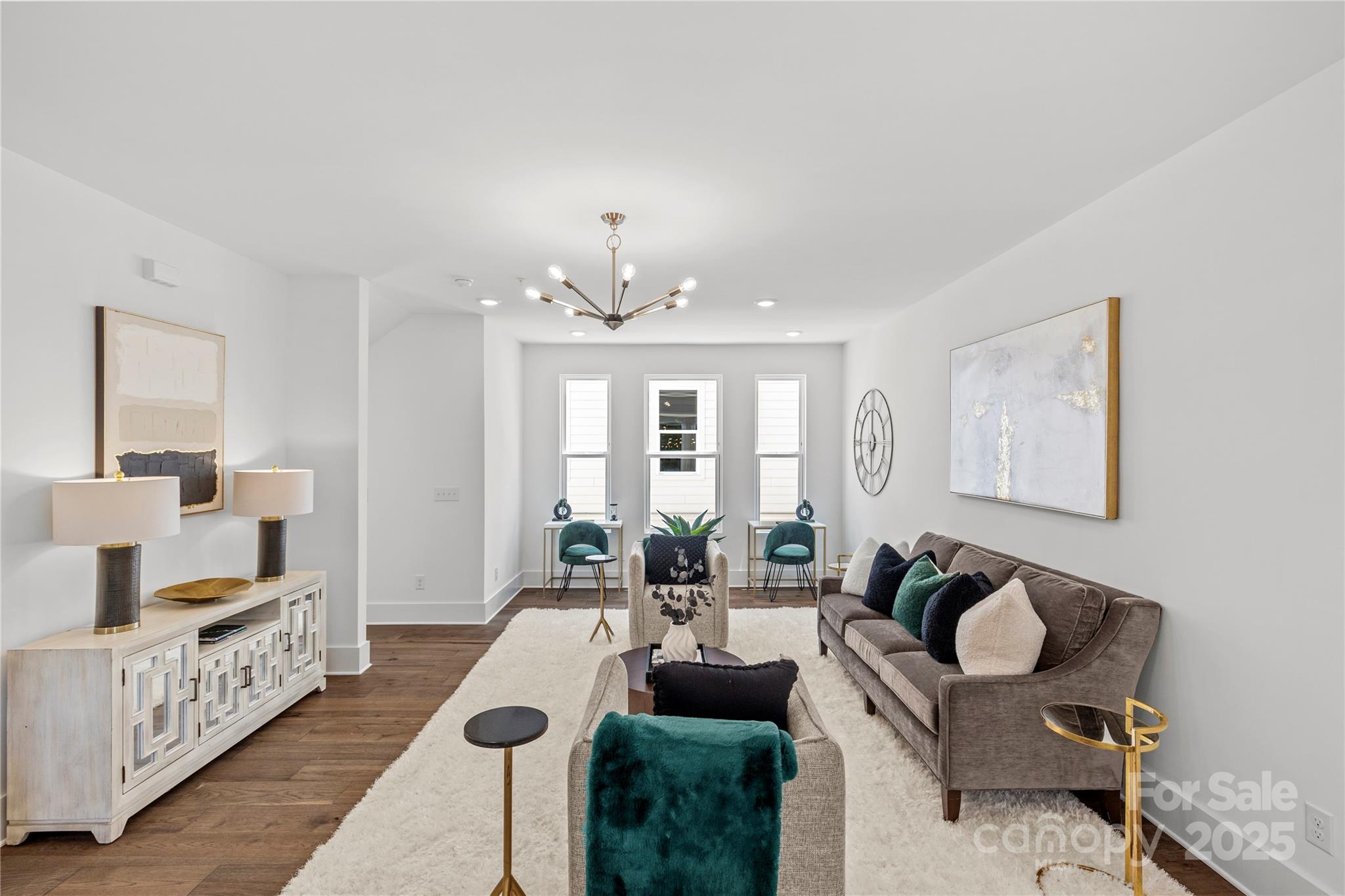 151 S Sycamore Street