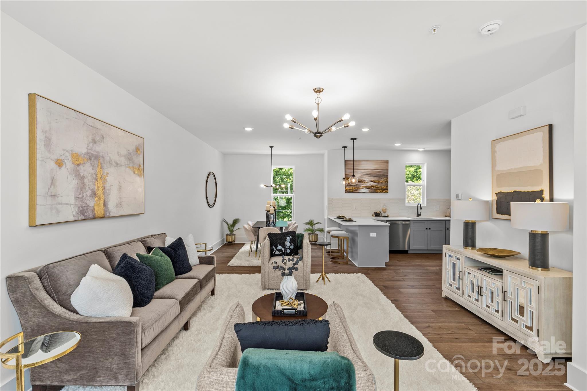 151 S Sycamore Street