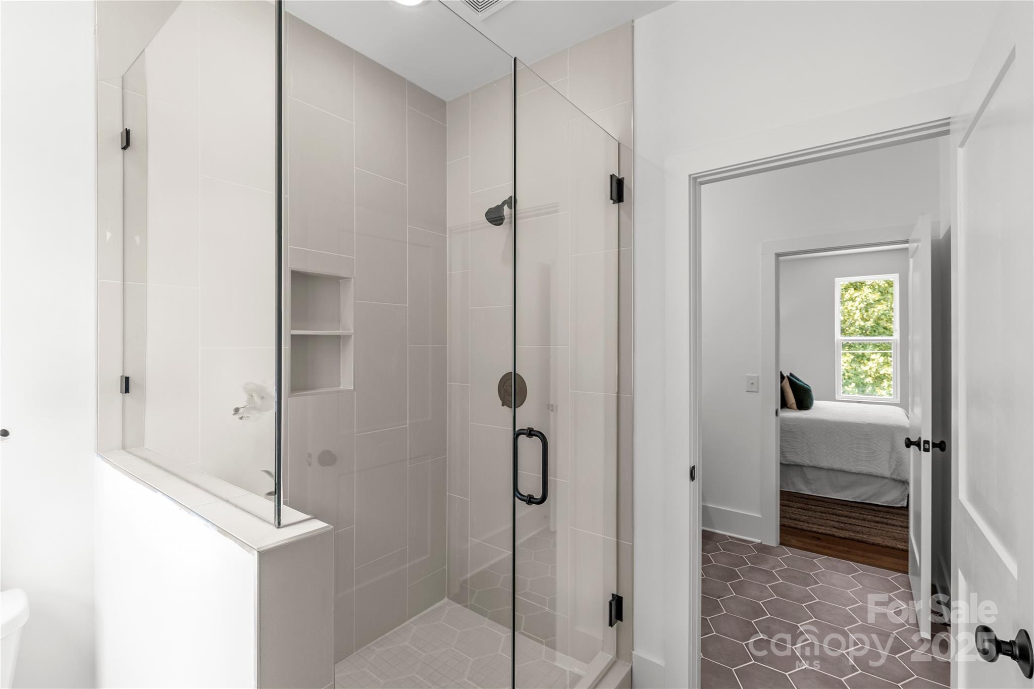 151 S Sycamore Street