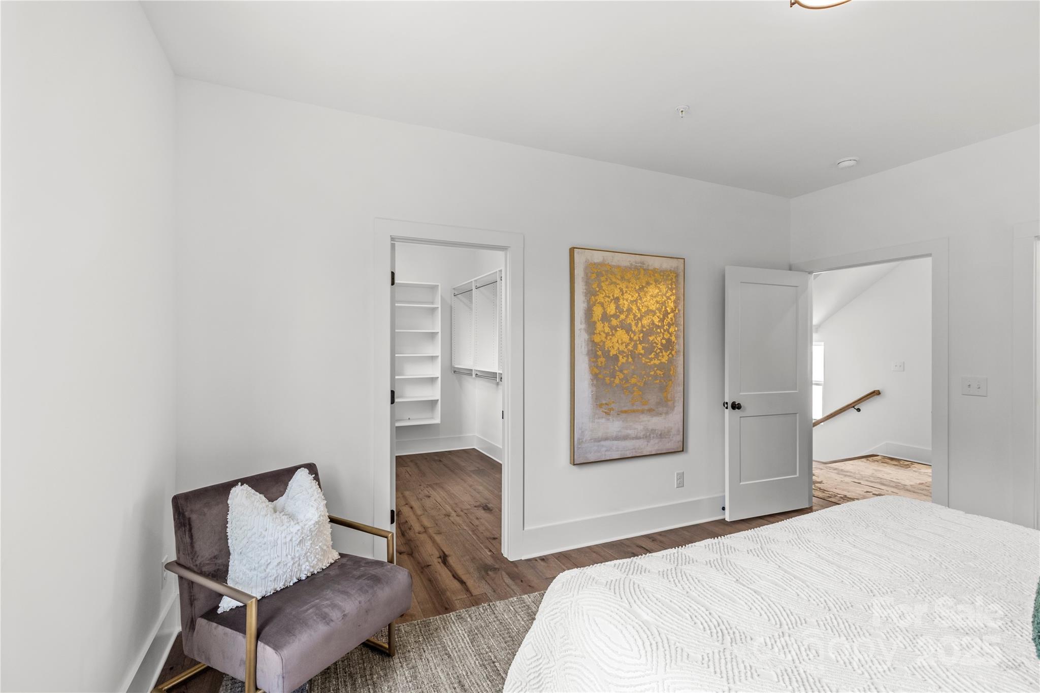 151 S Sycamore Street