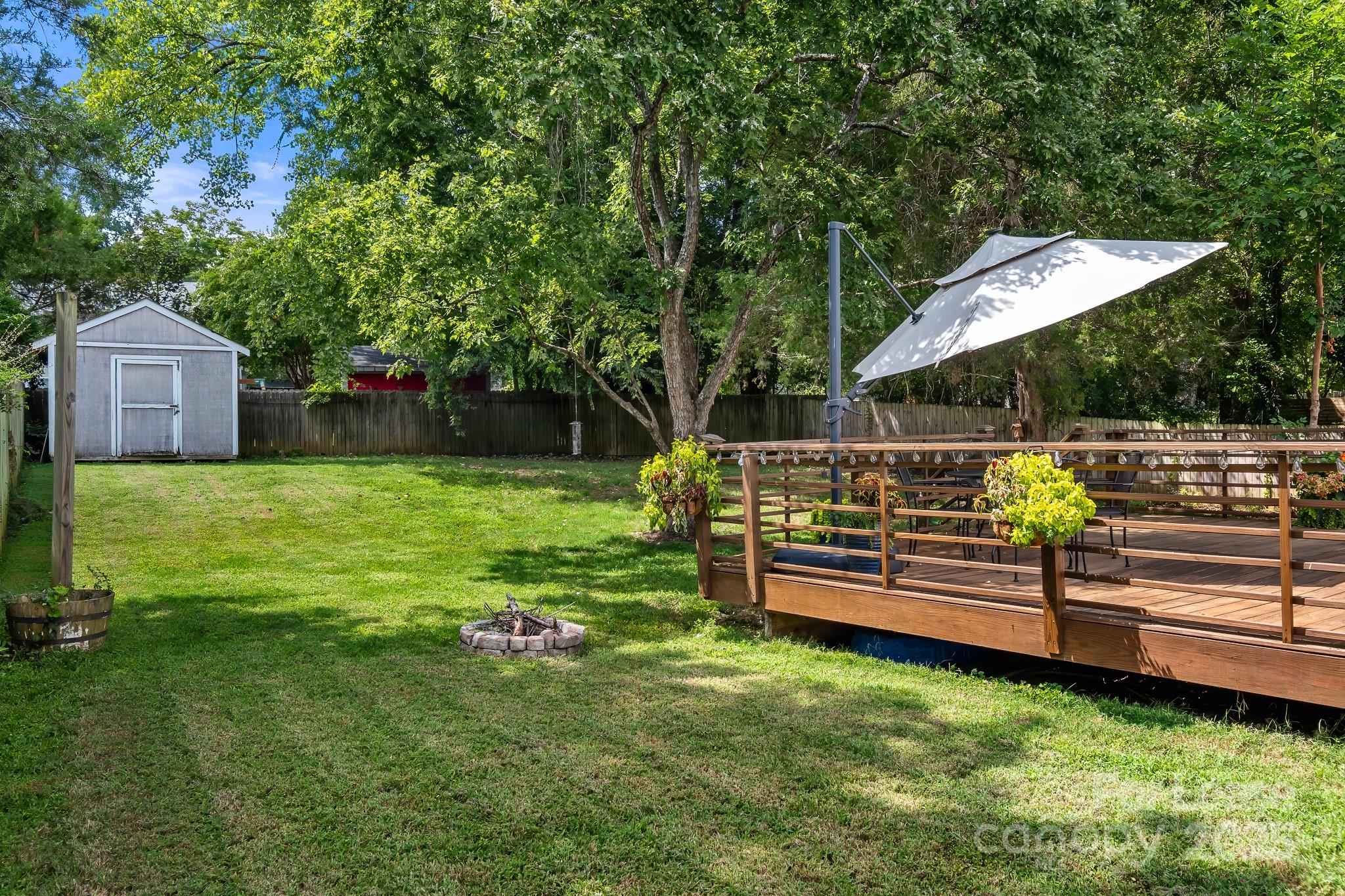 8211 Park Vista Circle