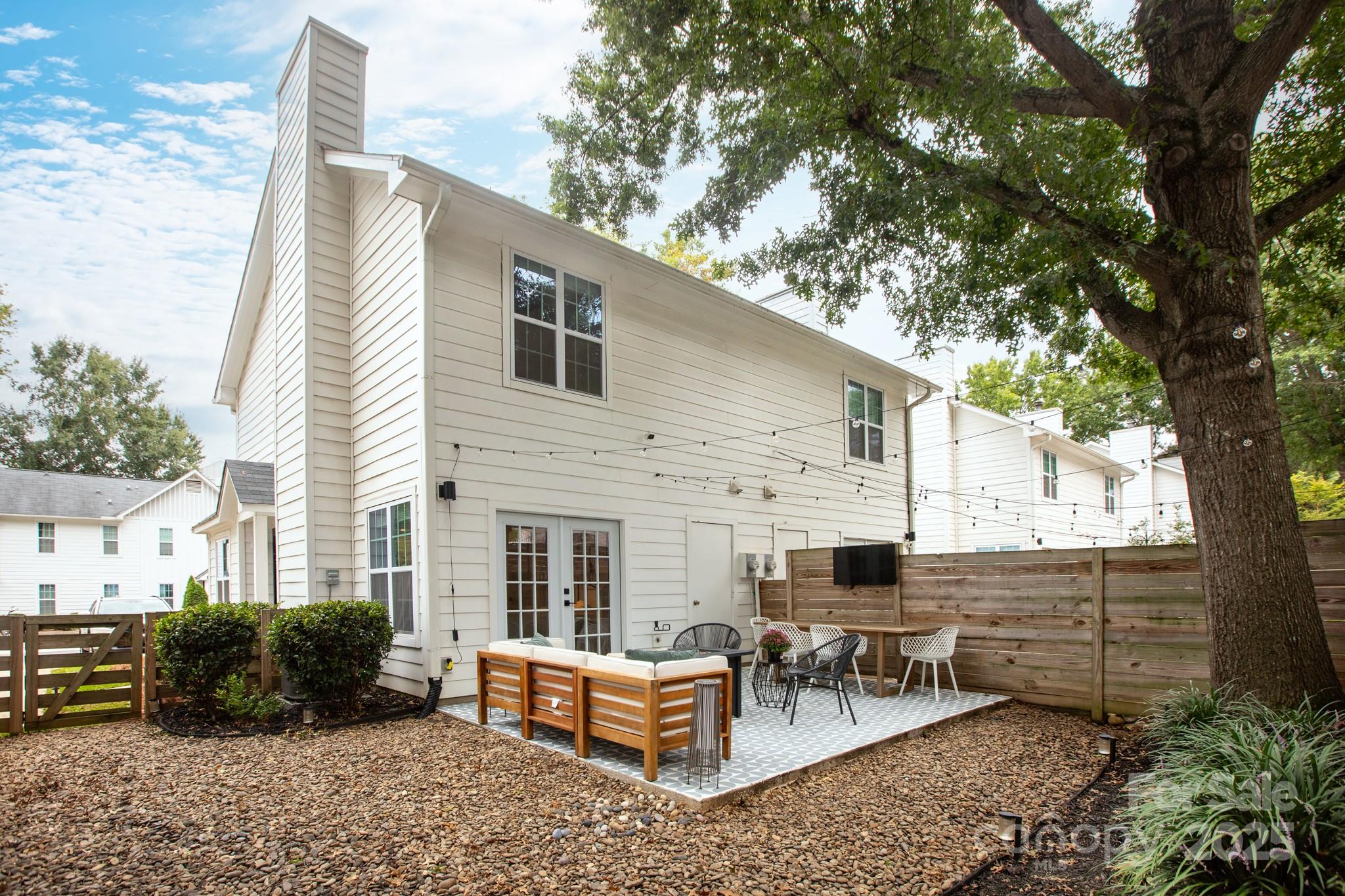 1543 Briar Creek Road