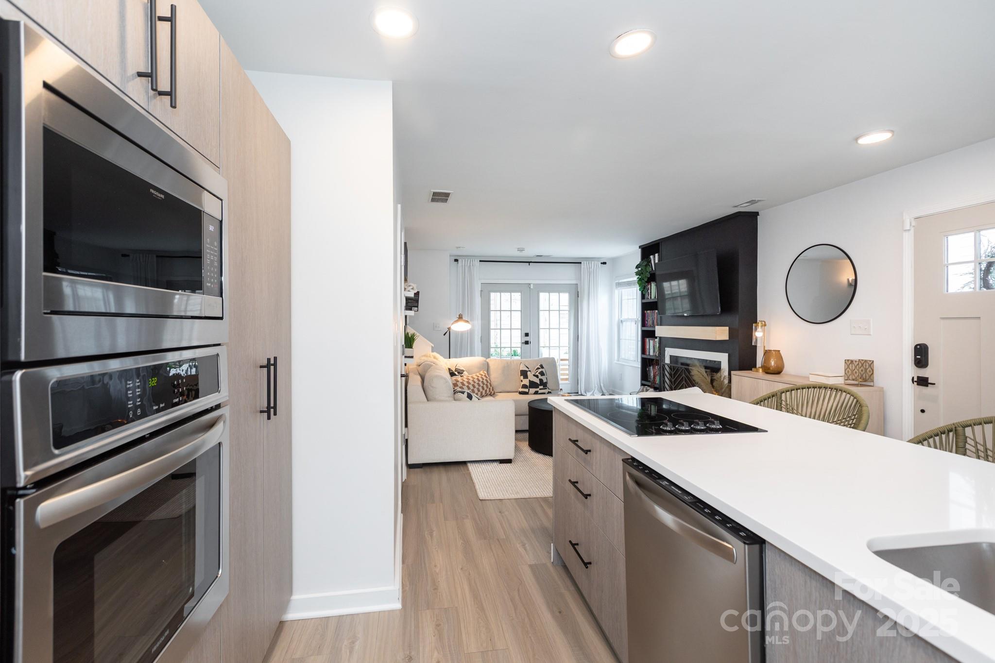 1543 Briar Creek Road