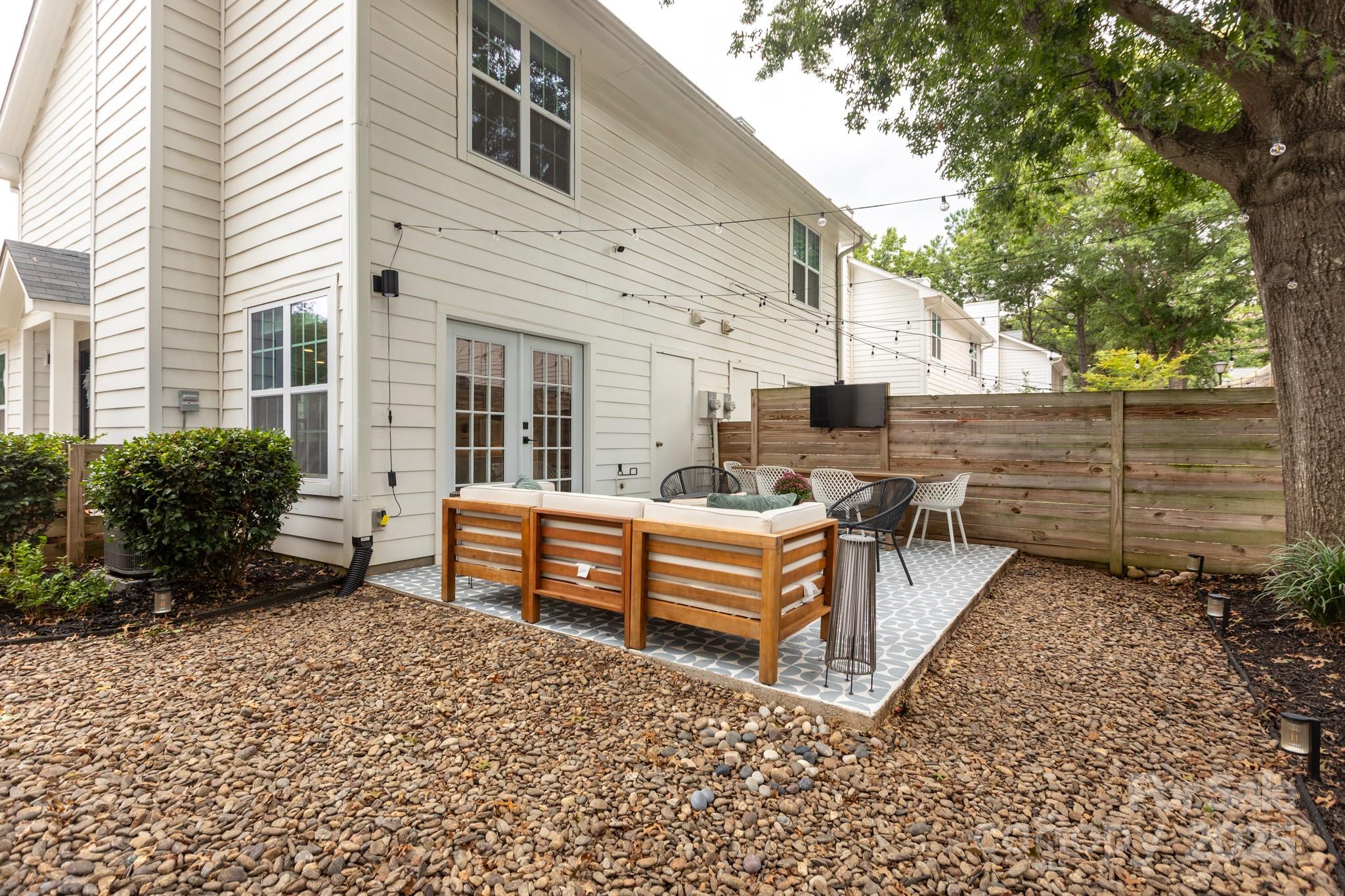 1543 Briar Creek Road