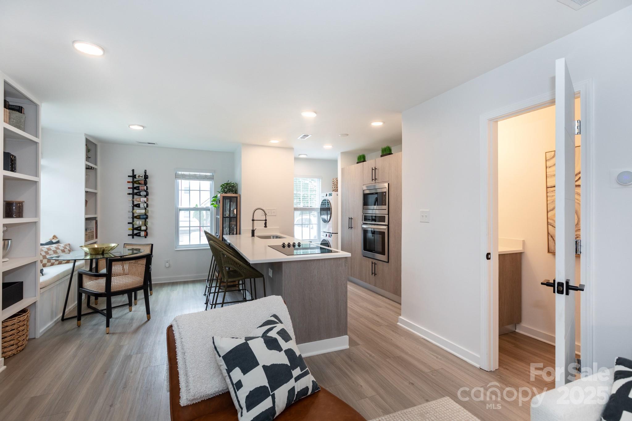 1543 Briar Creek Road