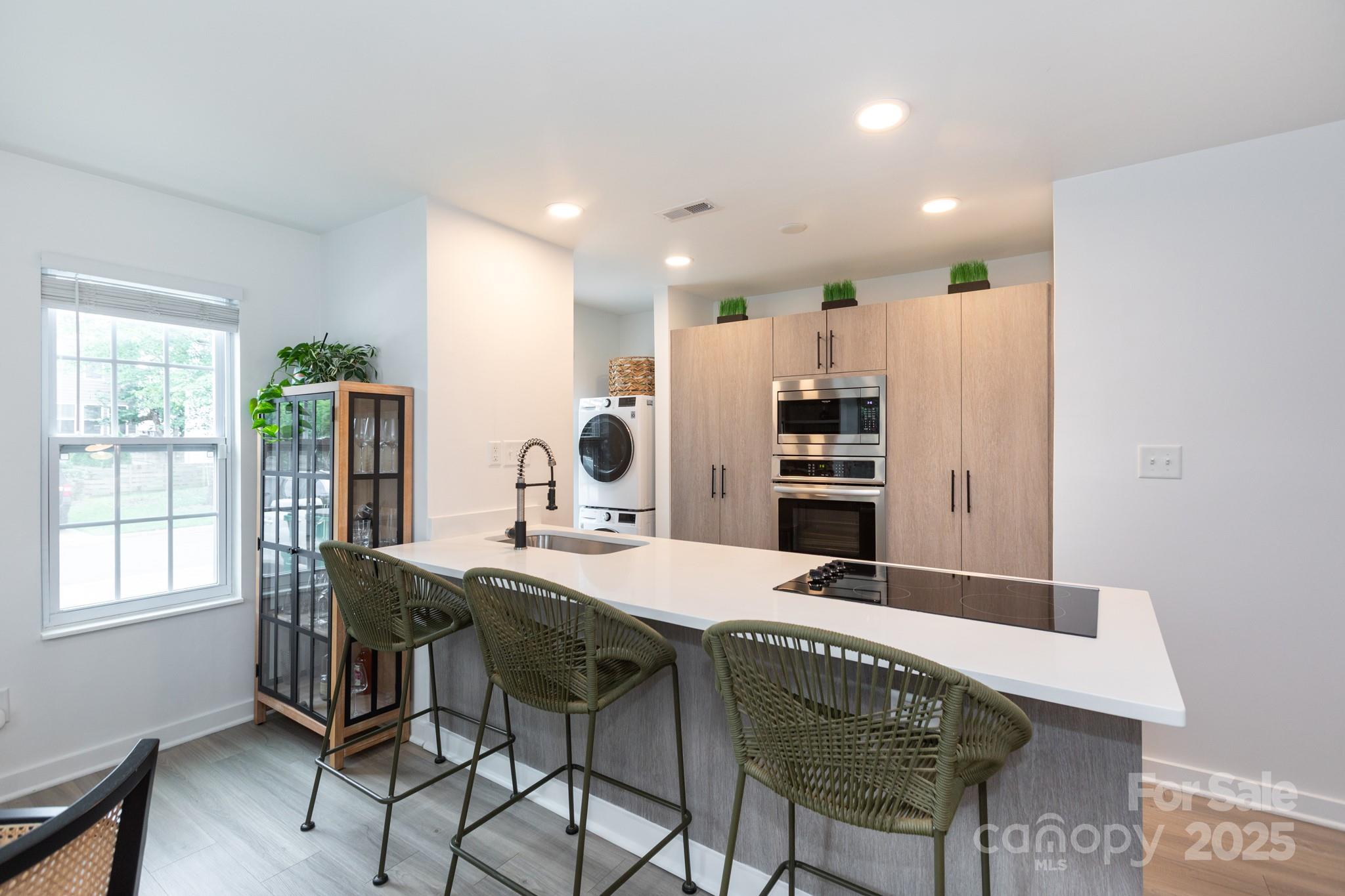 1543 Briar Creek Road