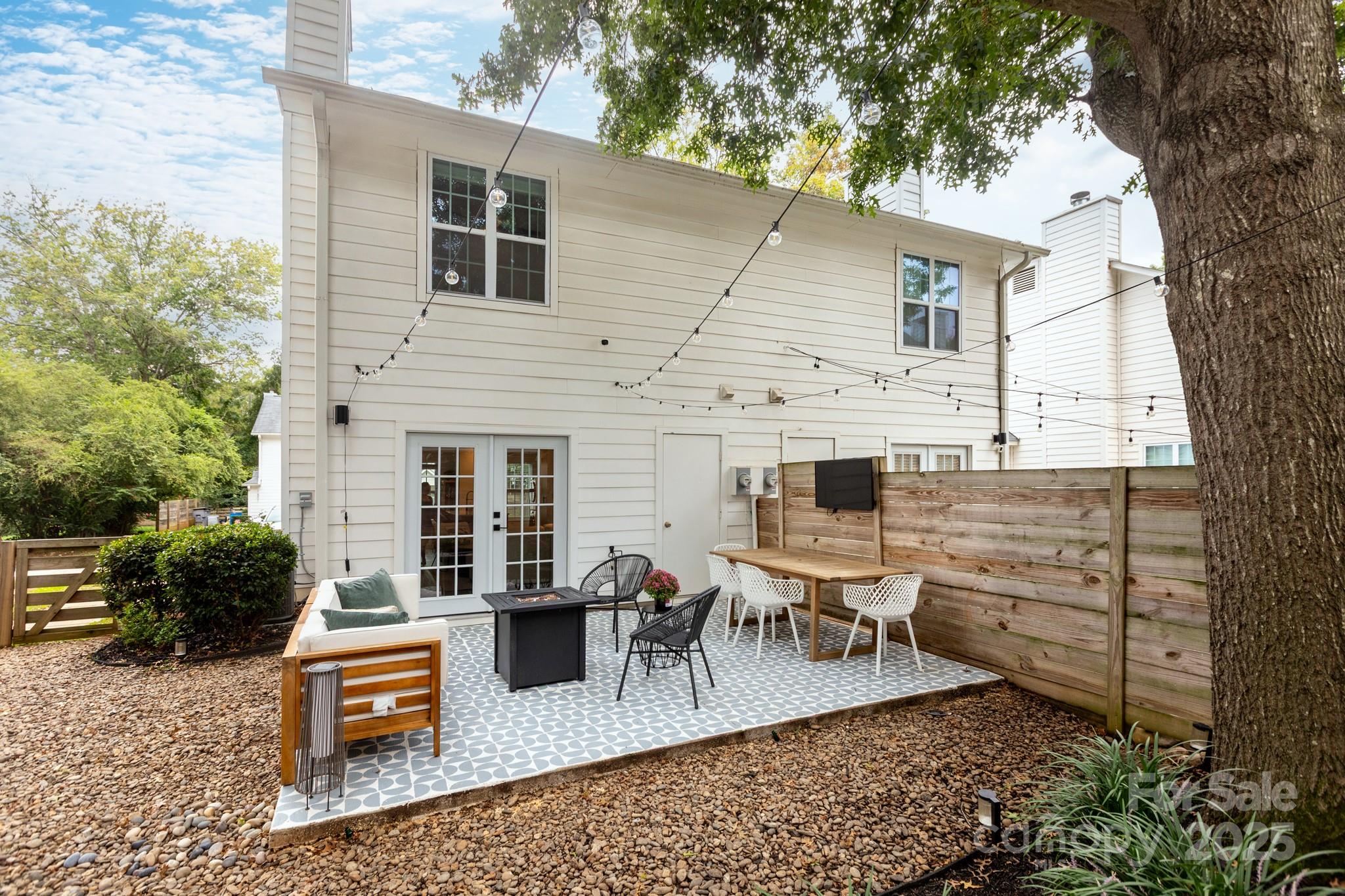 1543 Briar Creek Road