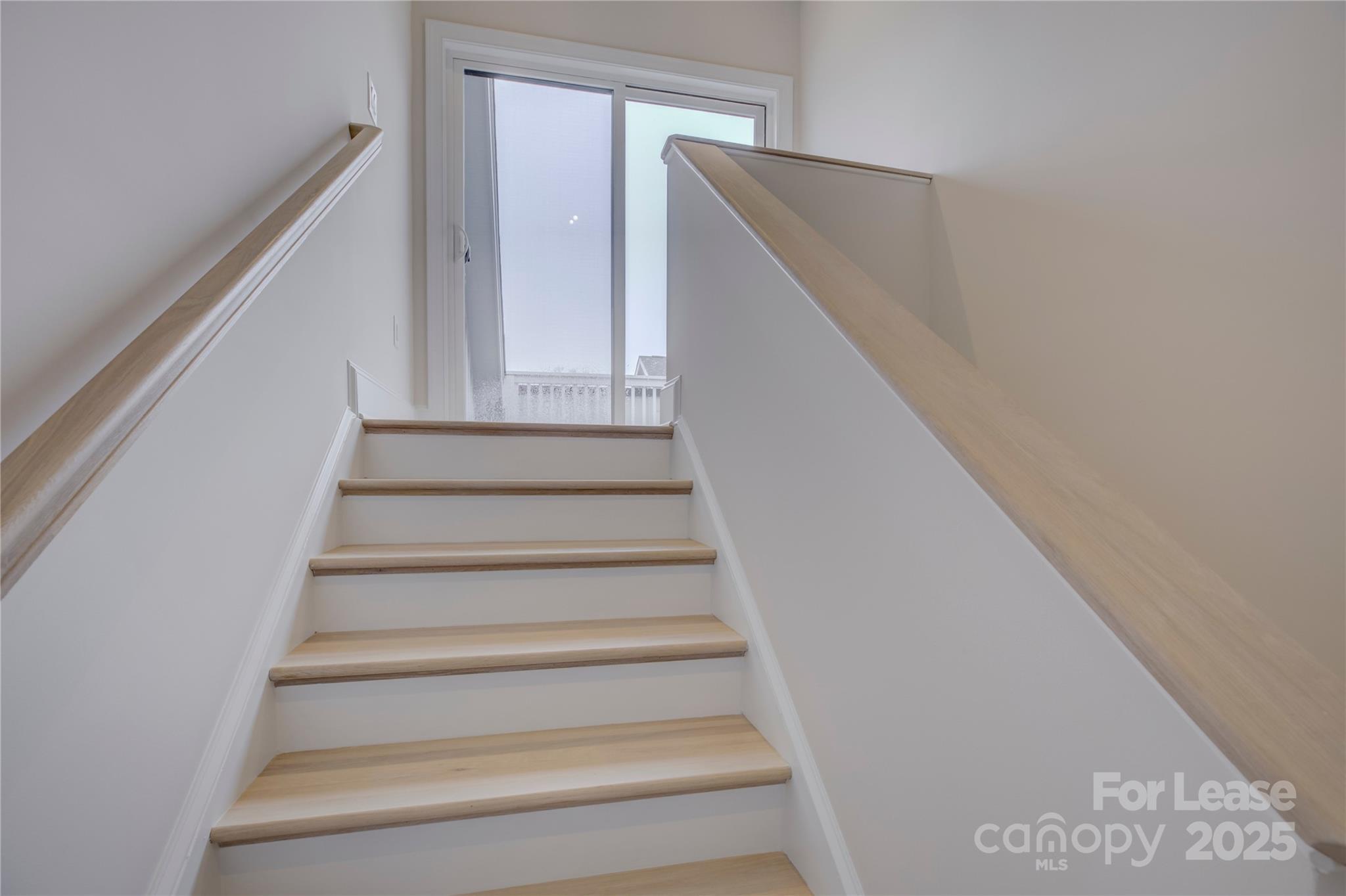 3015 Pinehurst Place