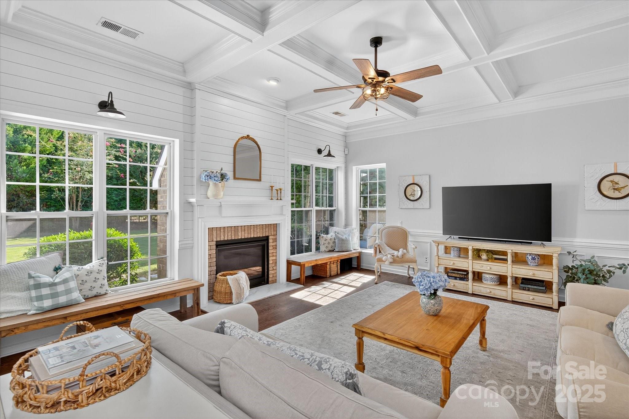 9911 Silverling Drive