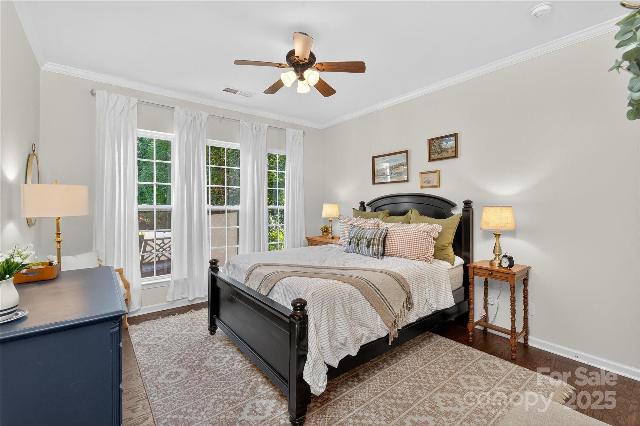 9911 Silverling Drive