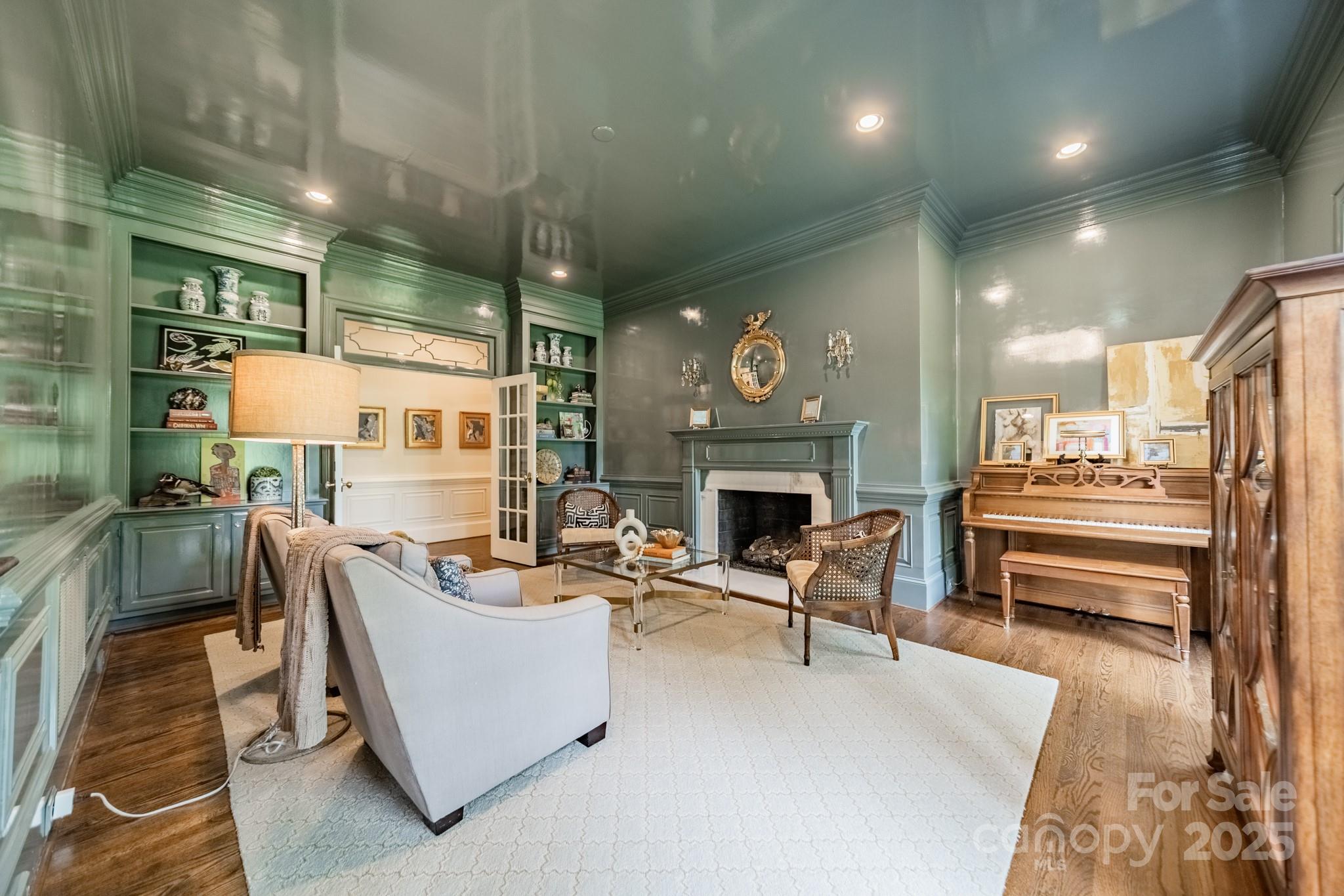 2981 Ellington Drive