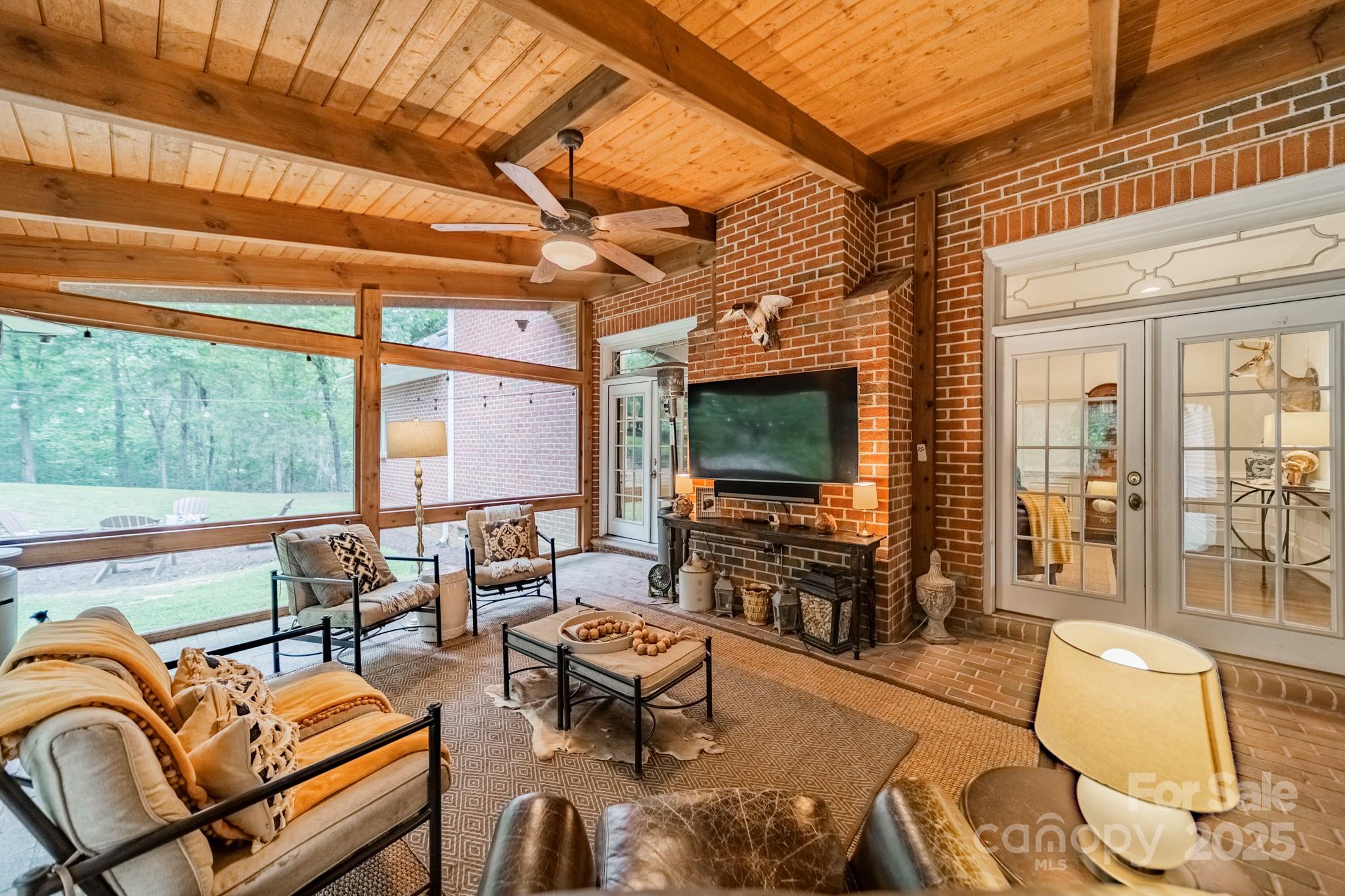 2981 Ellington Drive