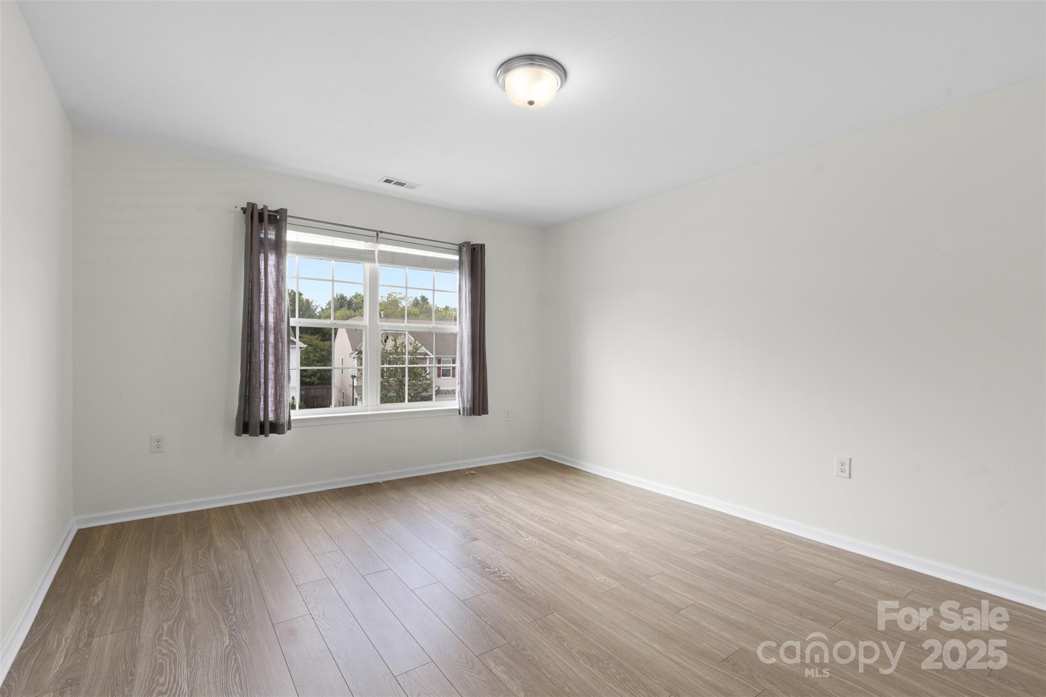 12820 Settlers Trail Court