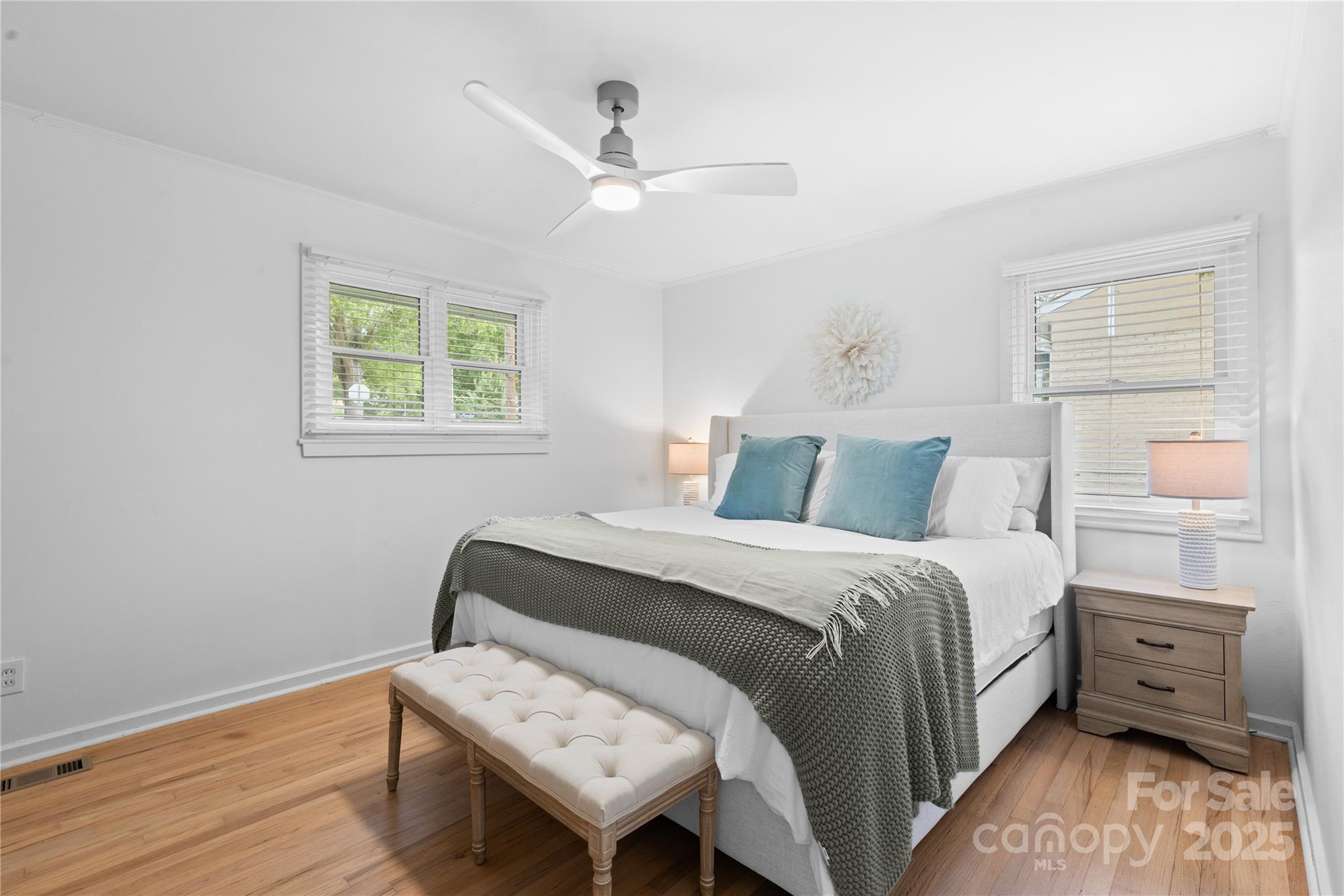 5128 Valley Stream Road