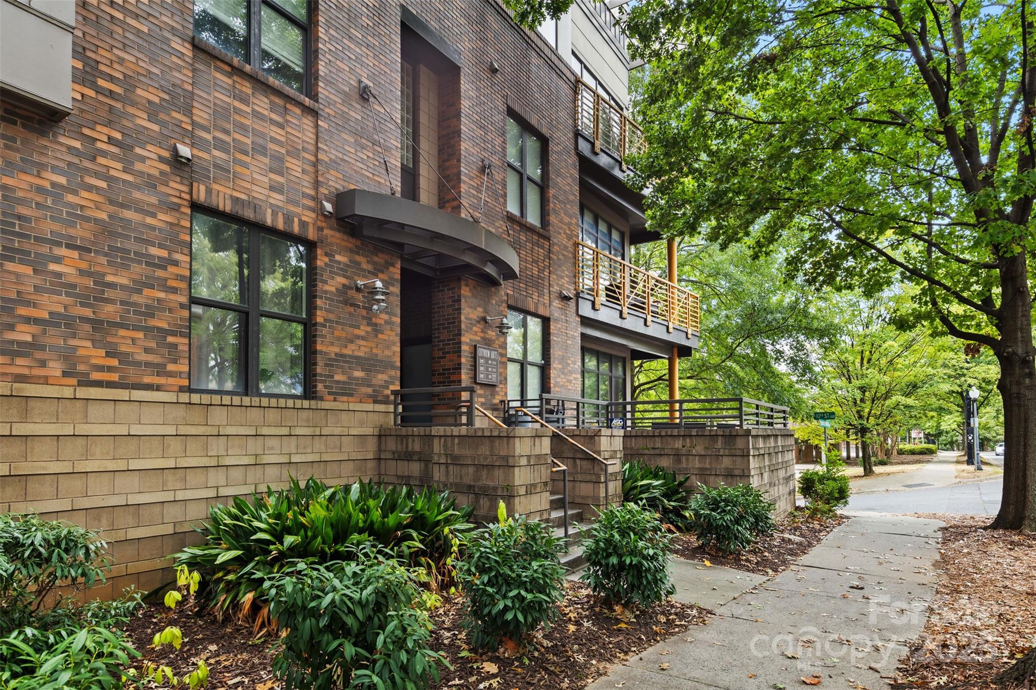 704 N Davidson Street