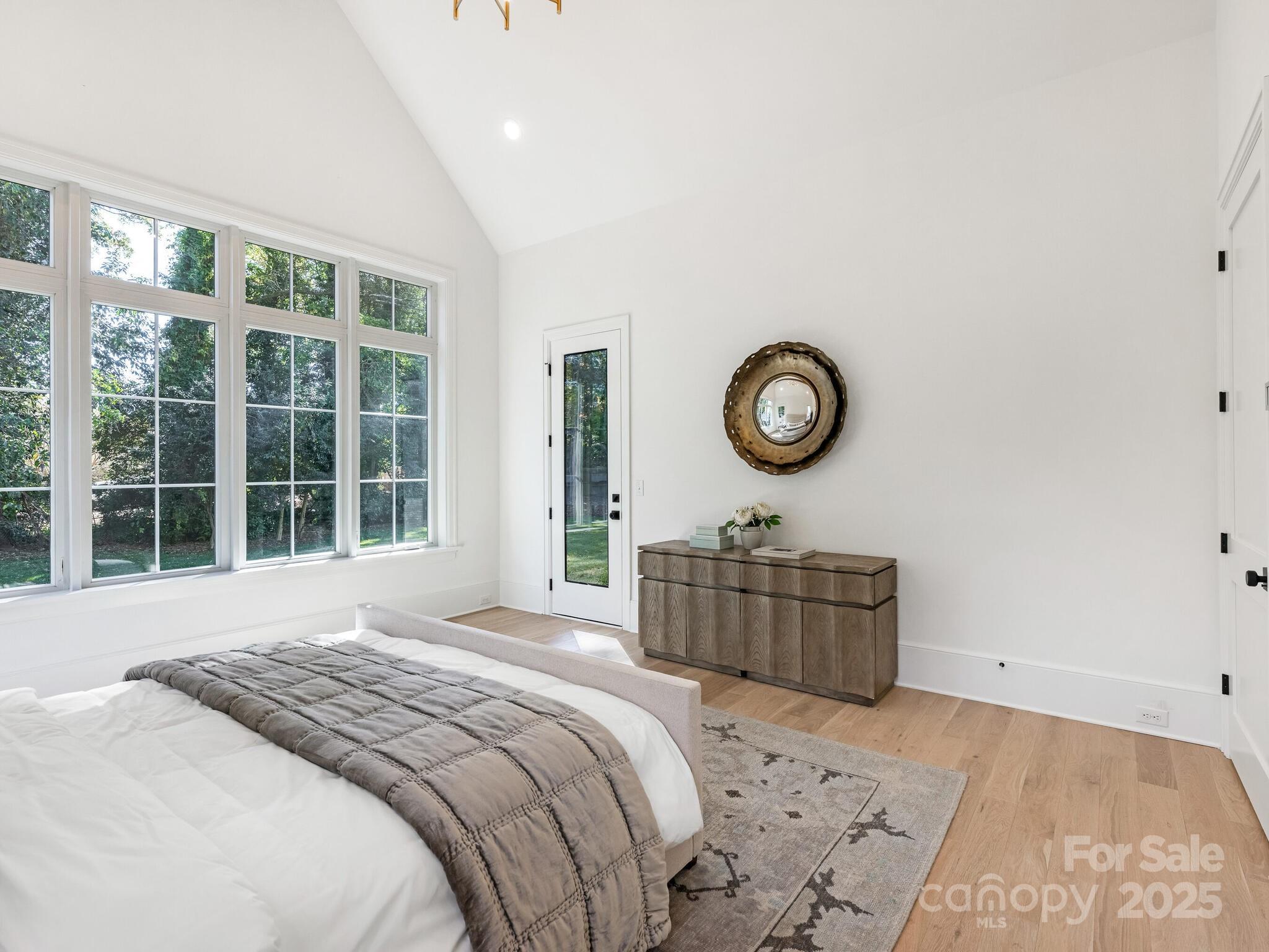 1511 Cavendish Court