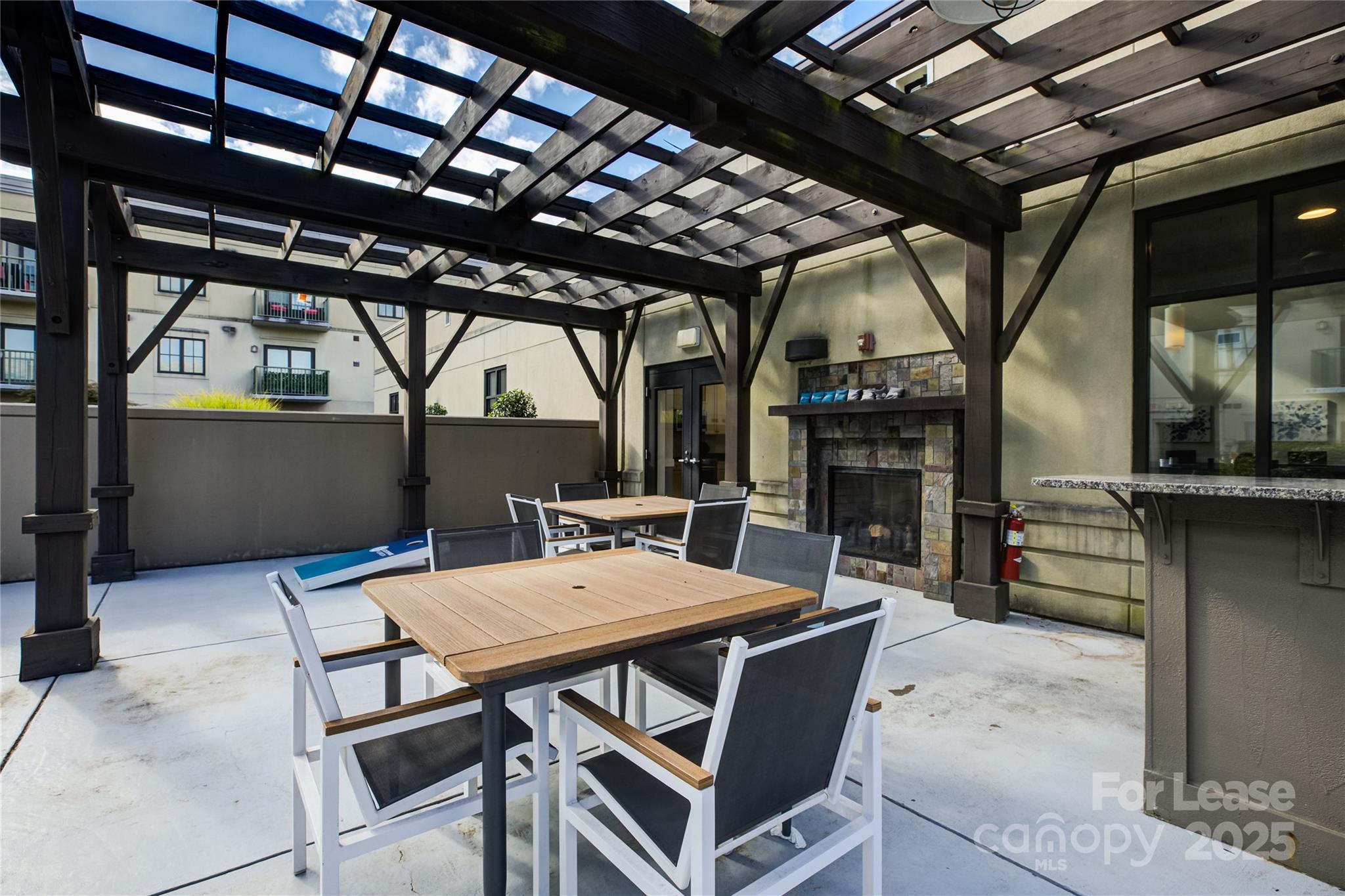 721 Governor Morrison Street