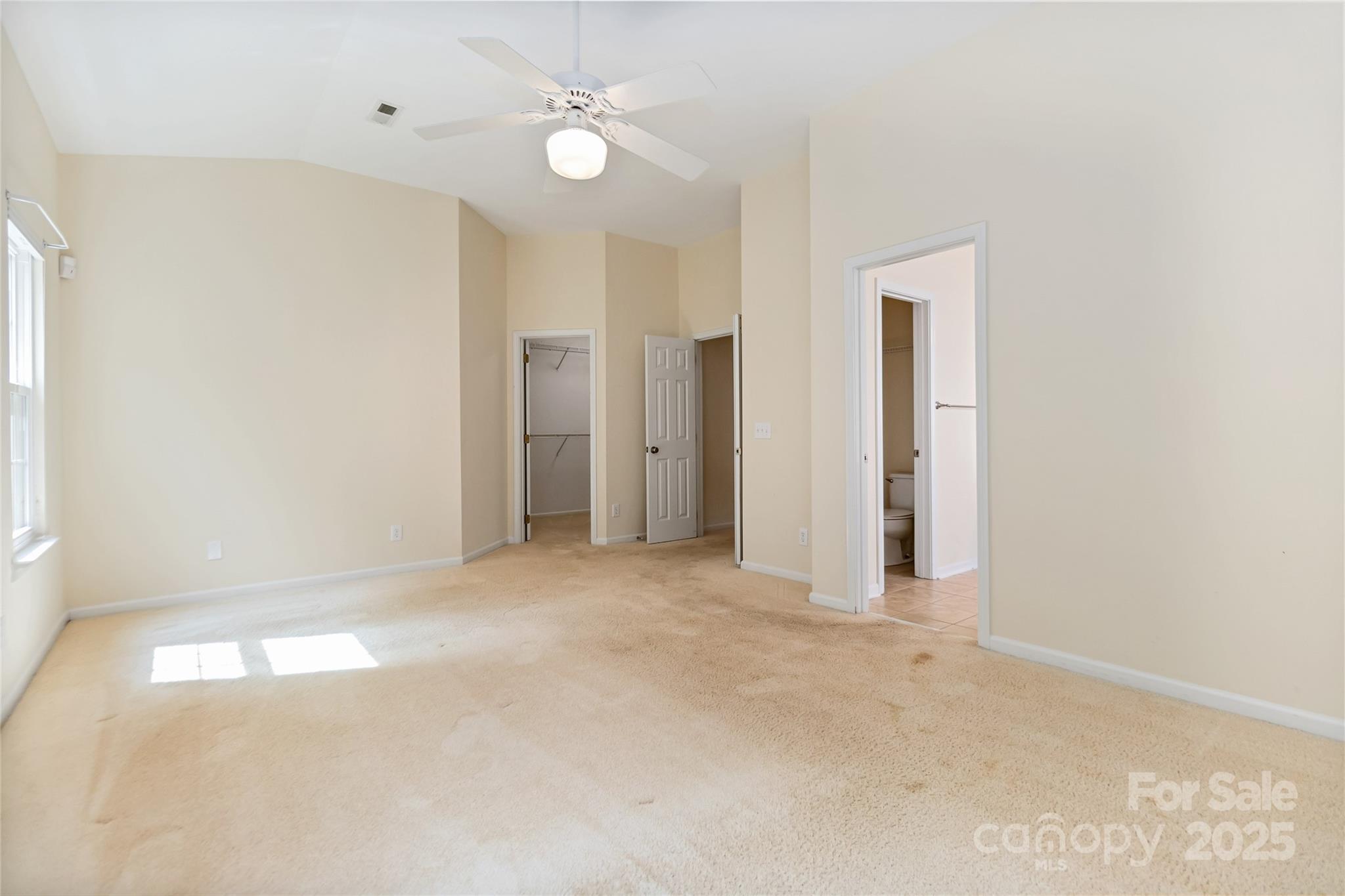 4654 Habersham Court NW