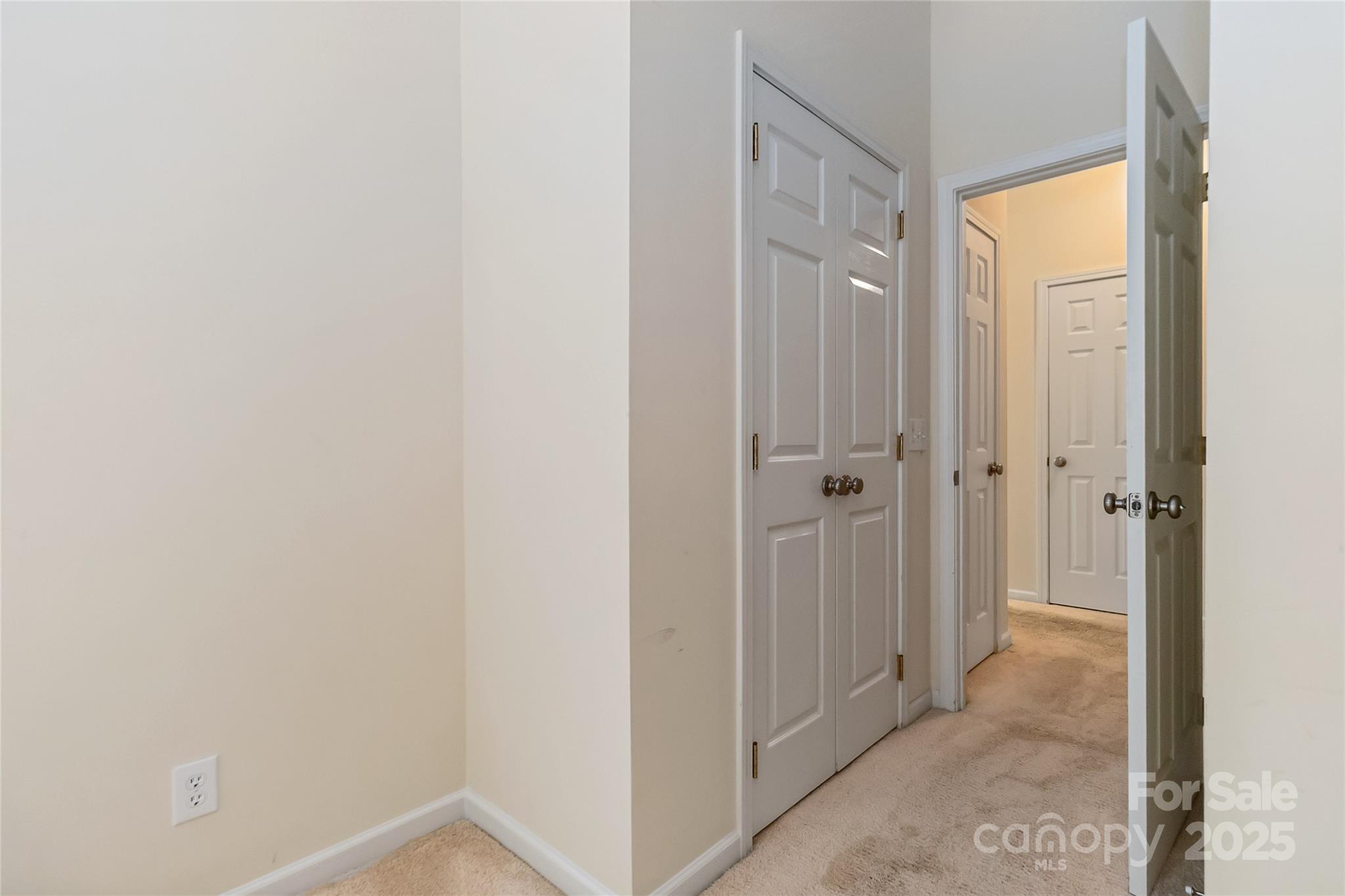 4654 Habersham Court NW