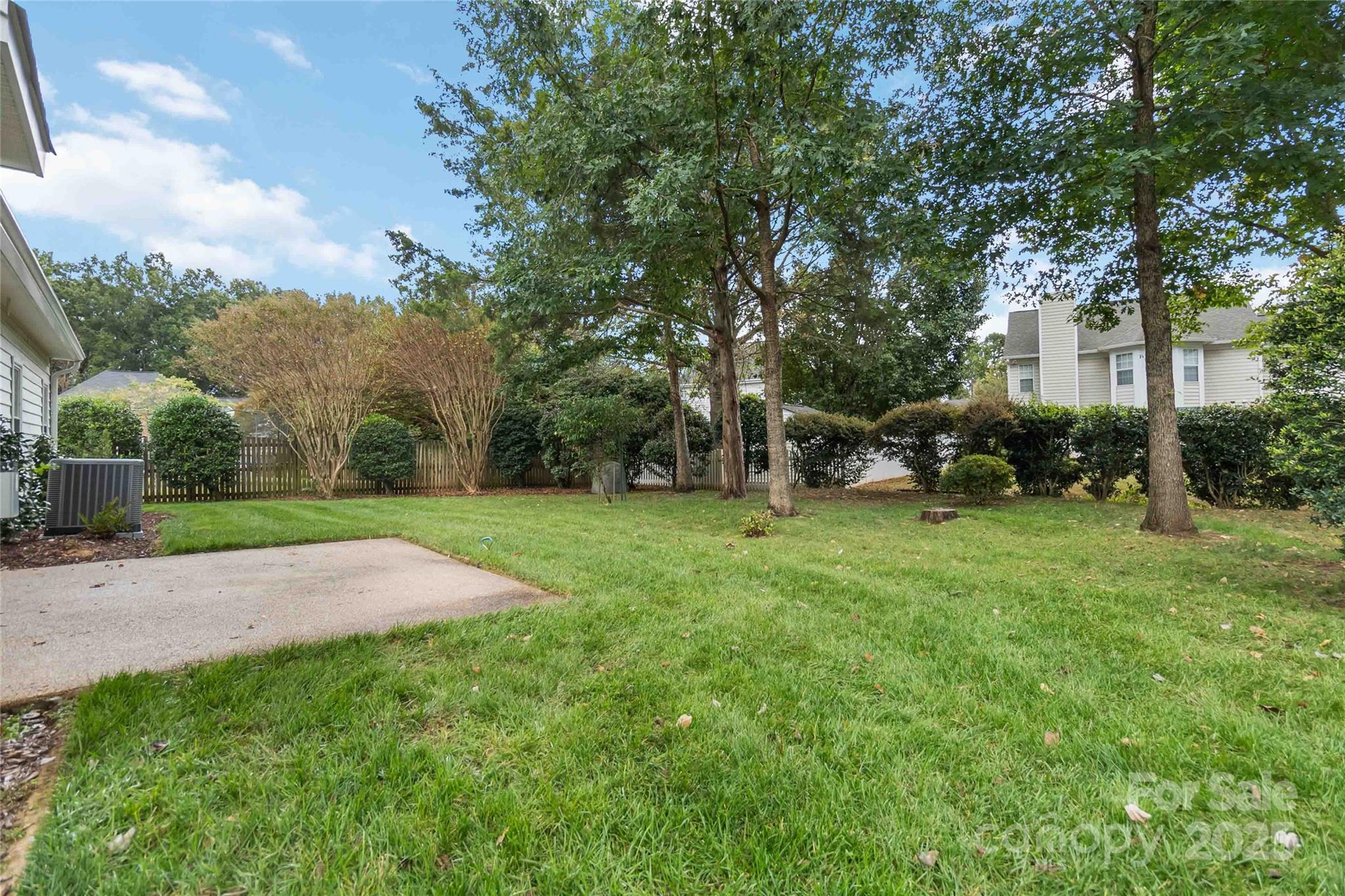 4654 Habersham Court NW