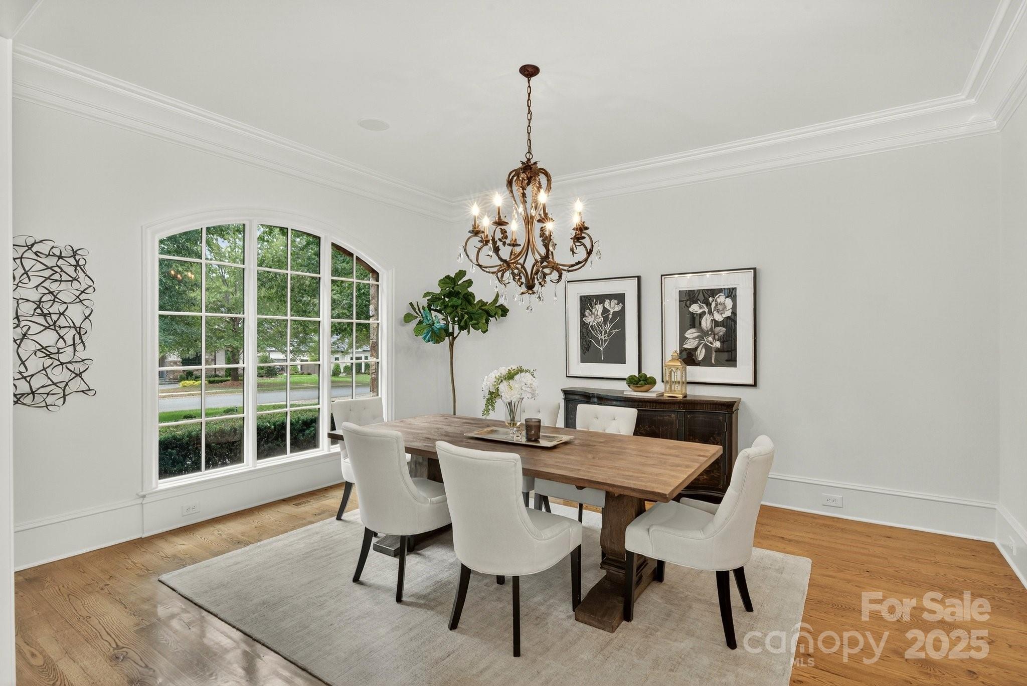 8716 Chewton Glen Drive