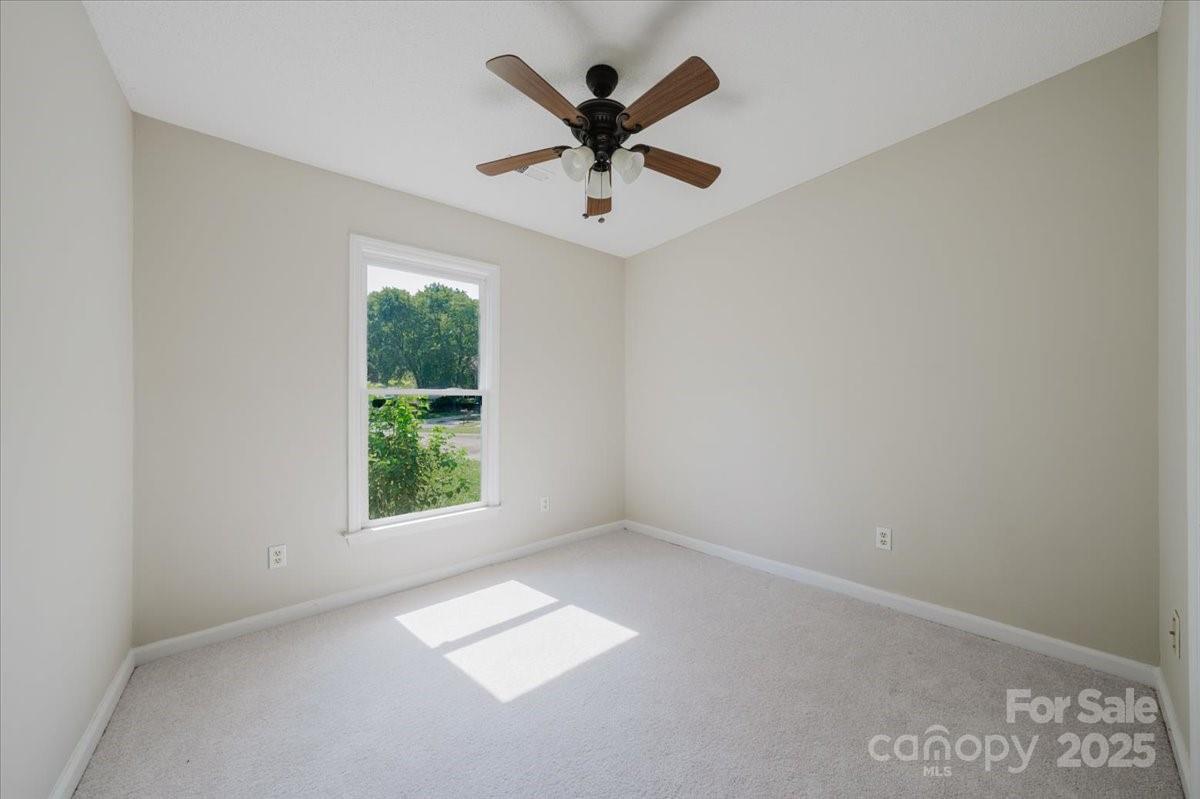 4205 Hounds Run Drive