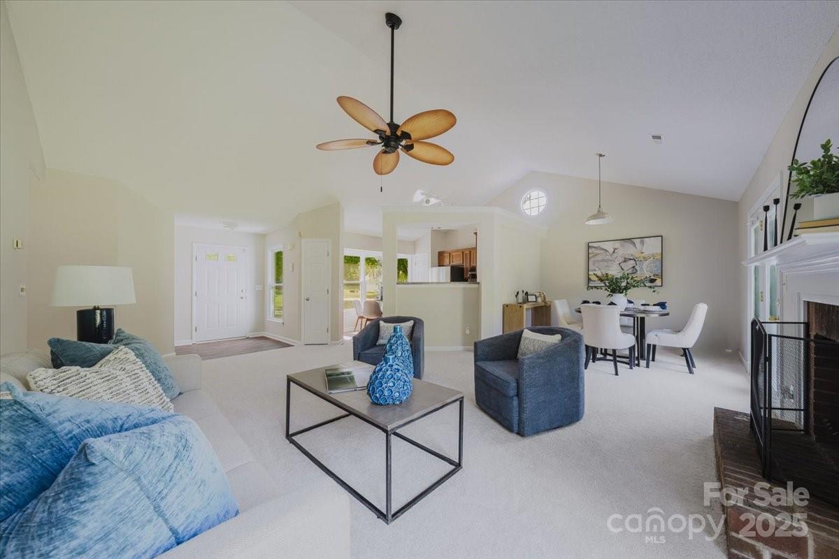 4205 Hounds Run Drive