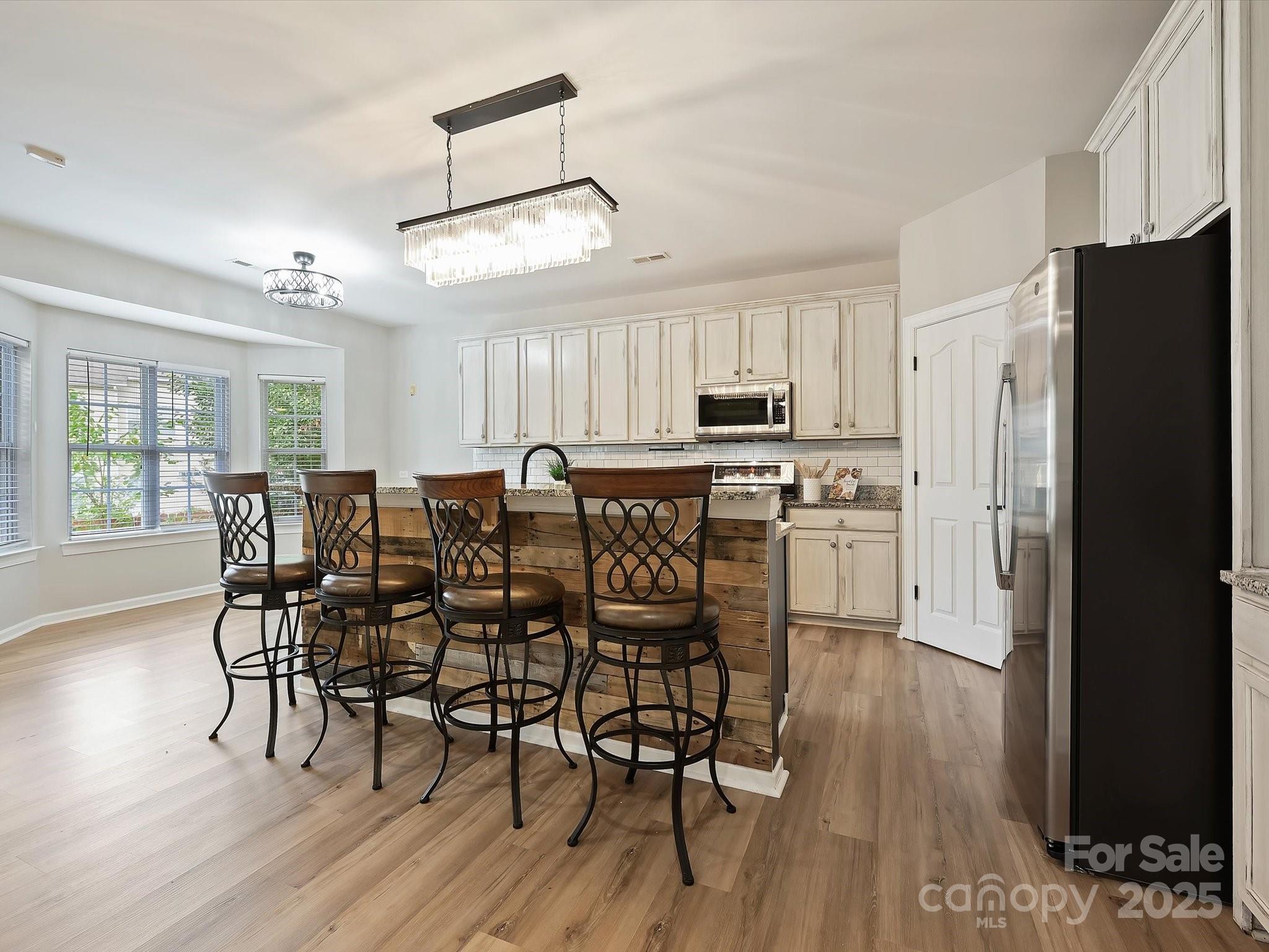 11012 Southfield Drive