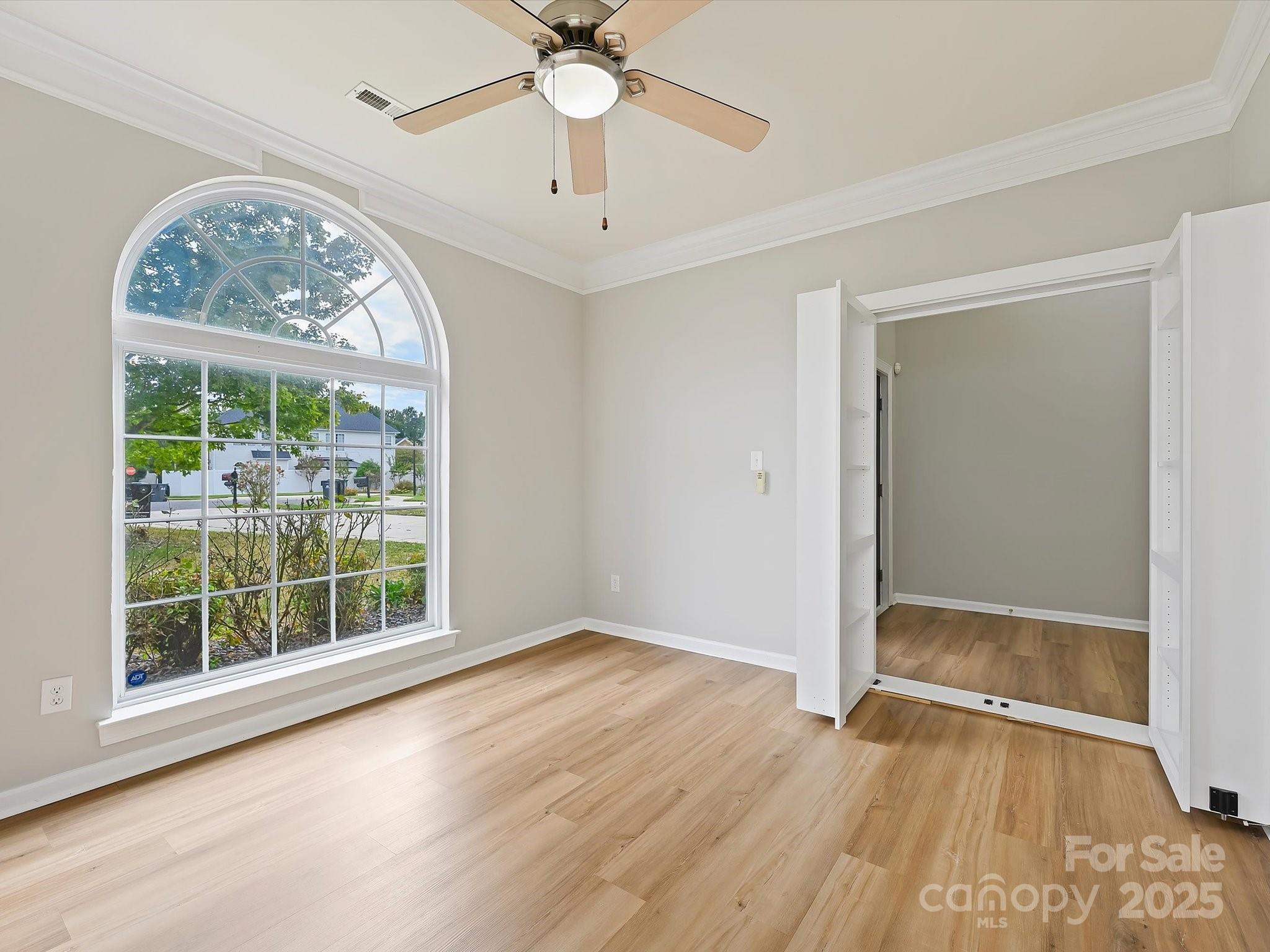 11012 Southfield Drive