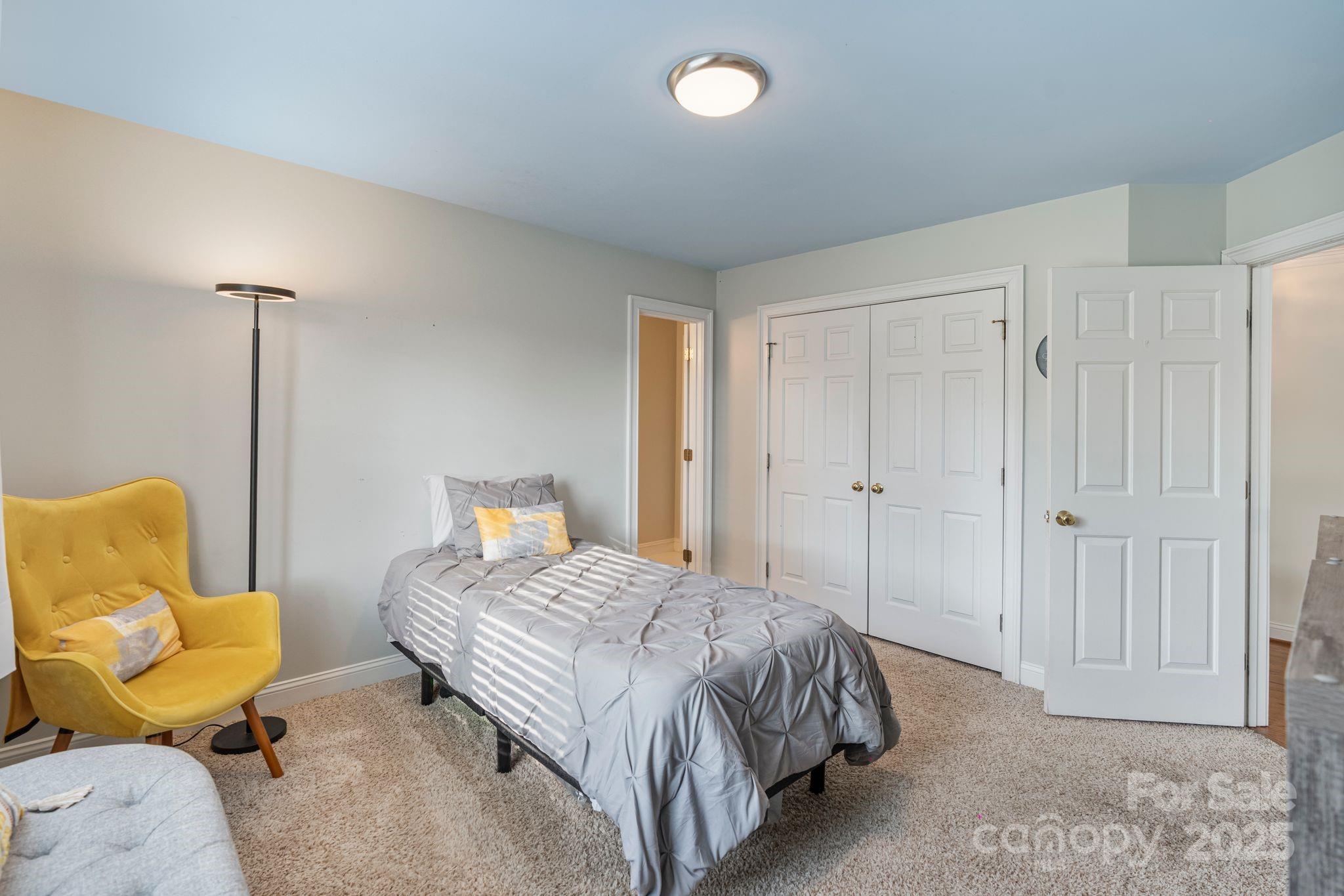 21216 Norman Shores Drive