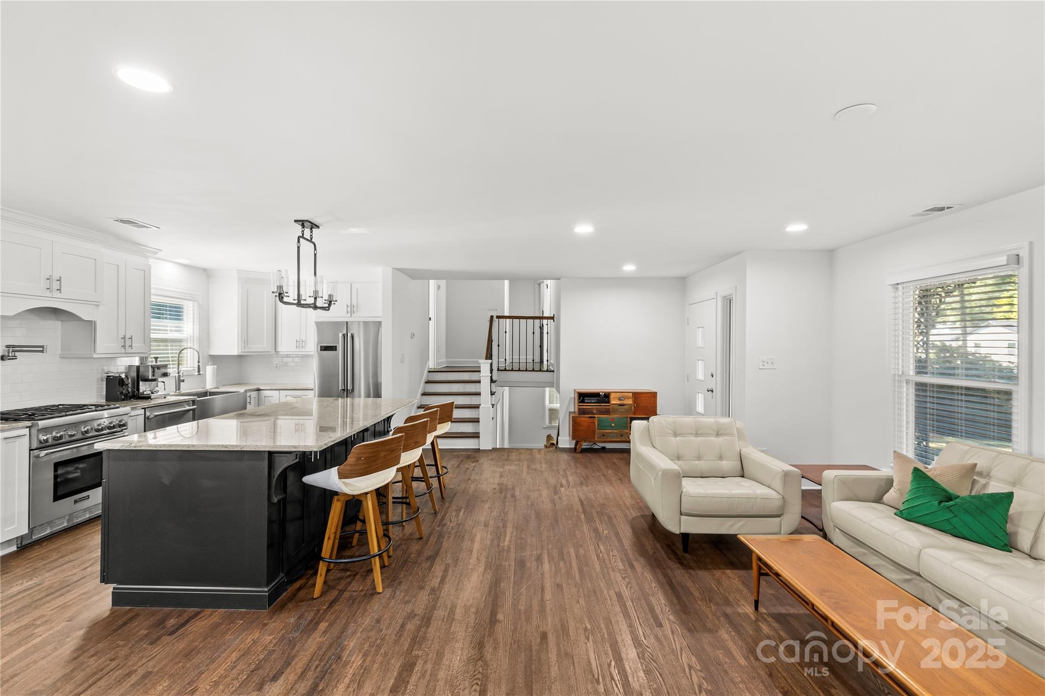 1830 Edgewater Drive