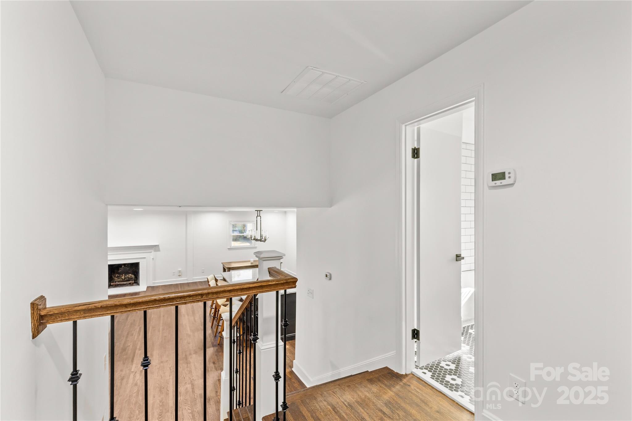 1830 Edgewater Drive