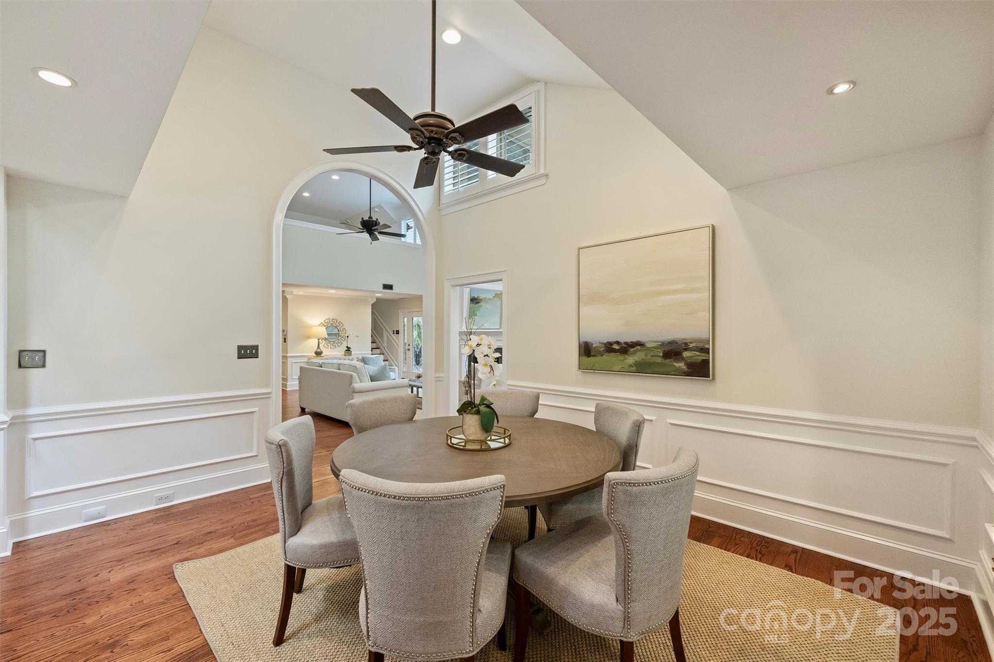 8915 Challis Hill Lane