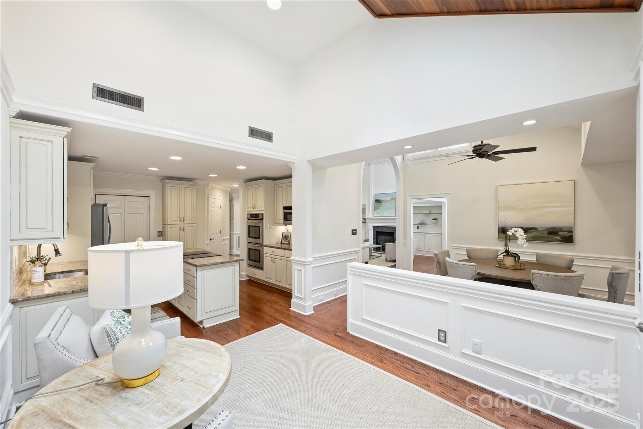 8915 Challis Hill Lane