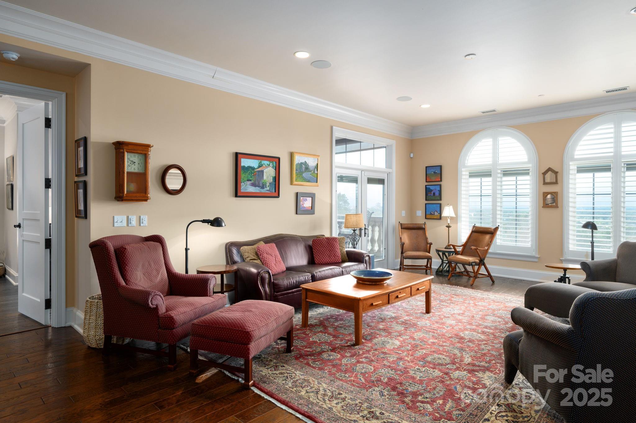 288 Macon Avenue Unit: 103