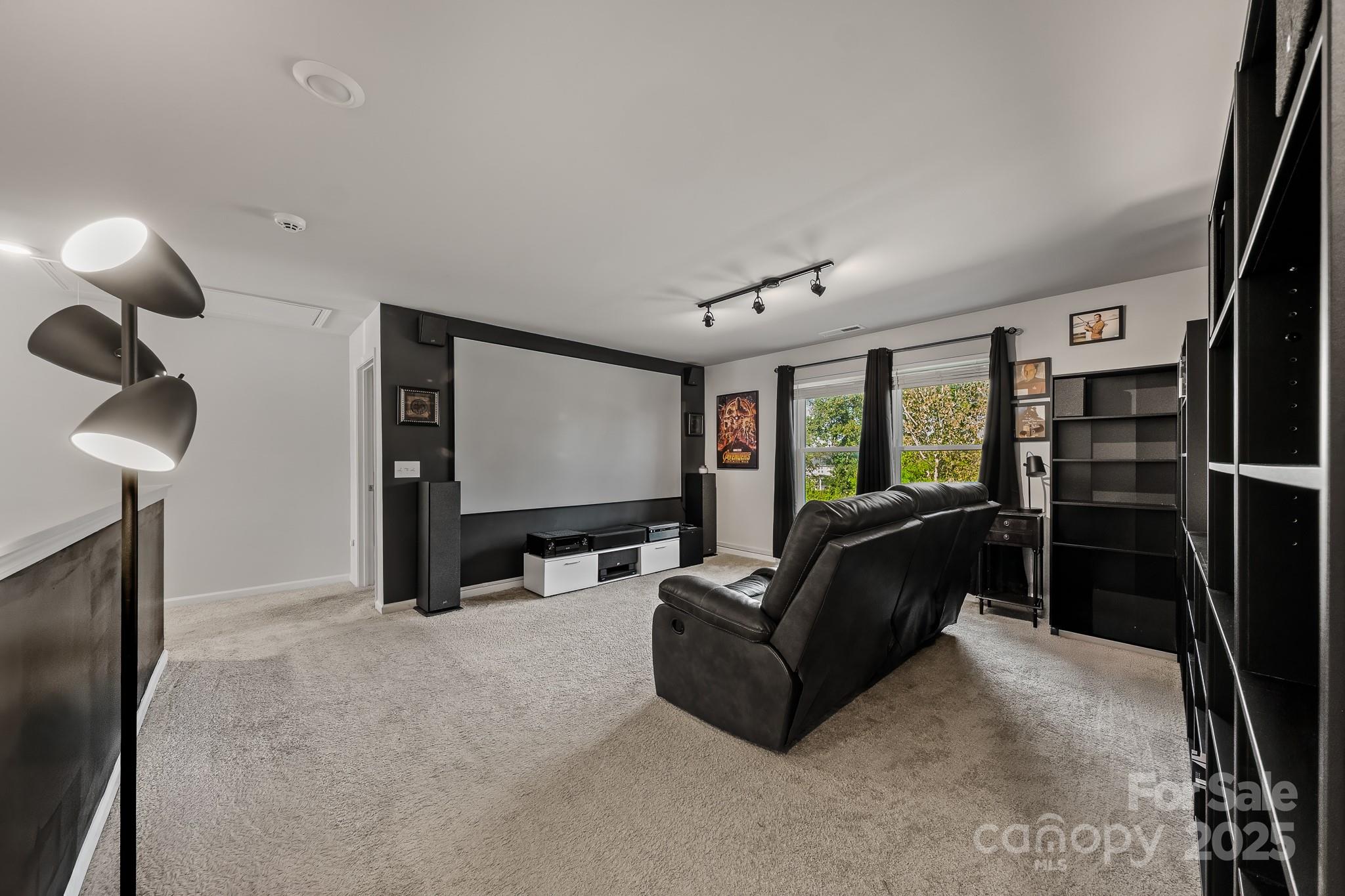 239 Heatherland Drive