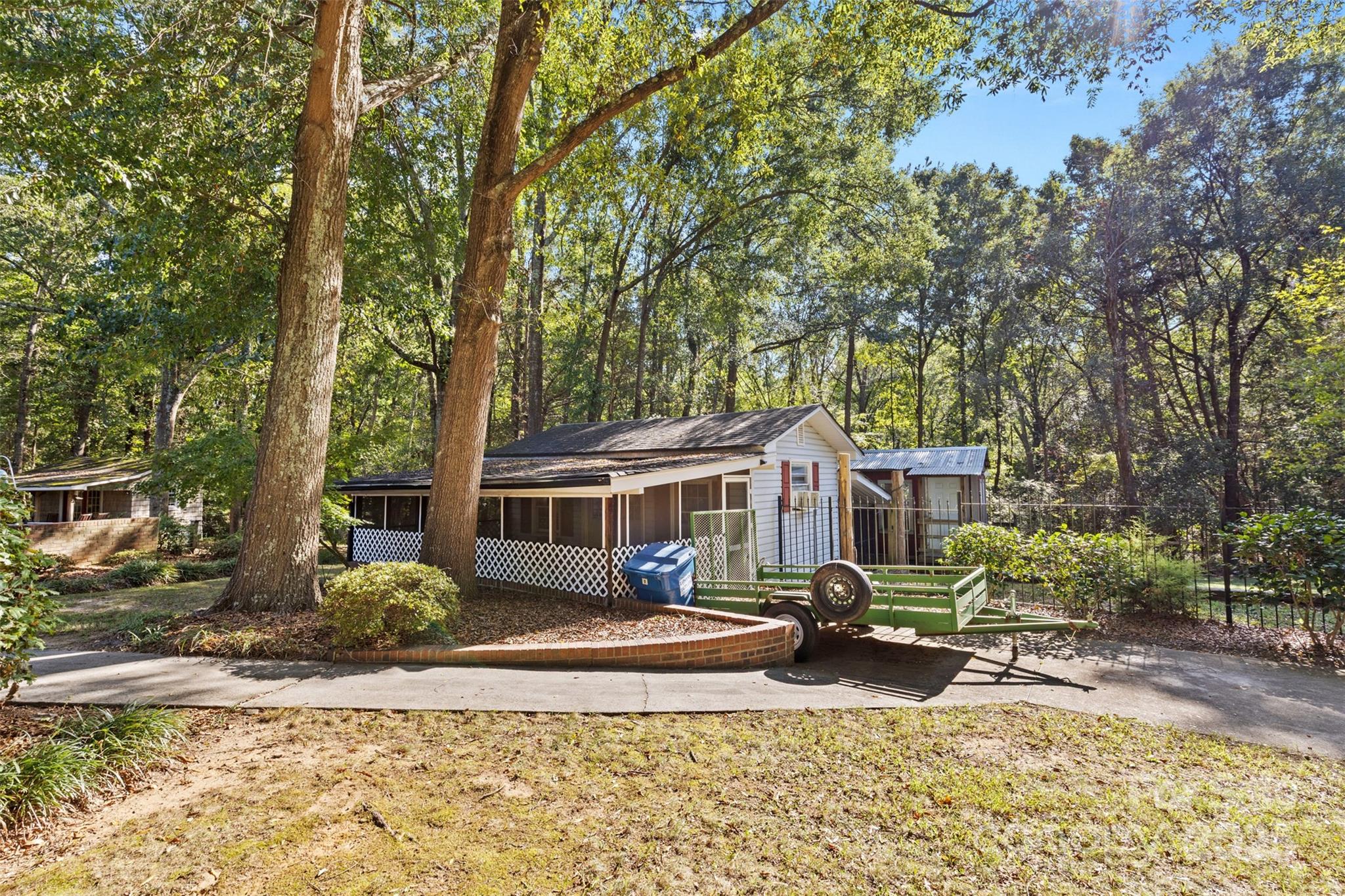 10935 Harrisburg Road