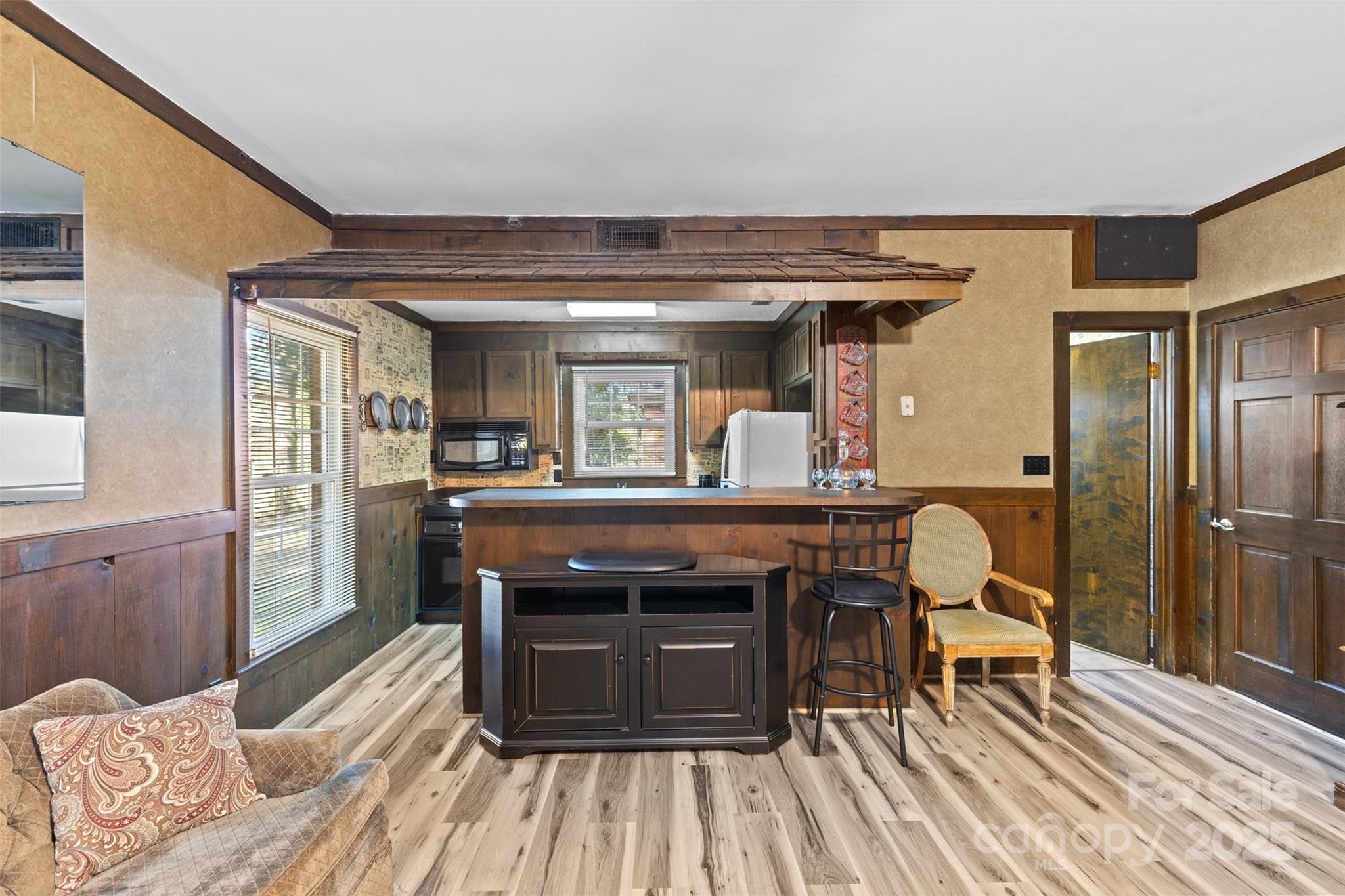 10935 Harrisburg Road