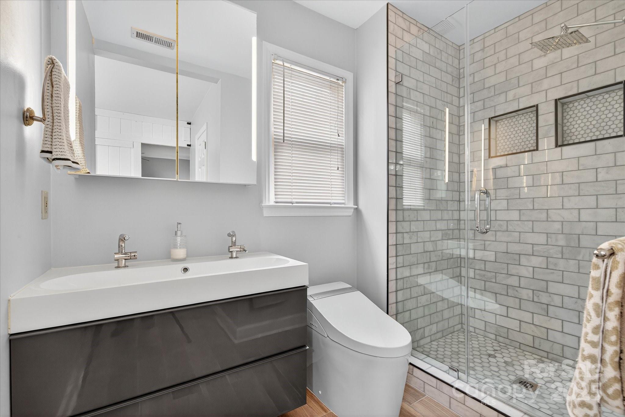 11710 Buckstone Lane