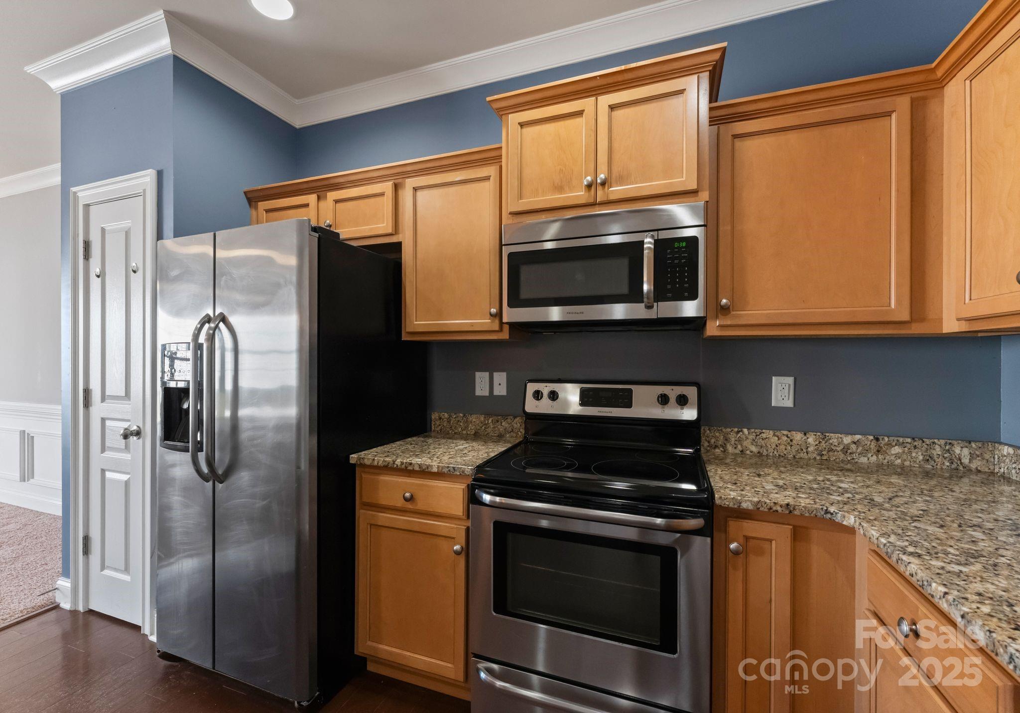 193 Halton Crossing Drive SW