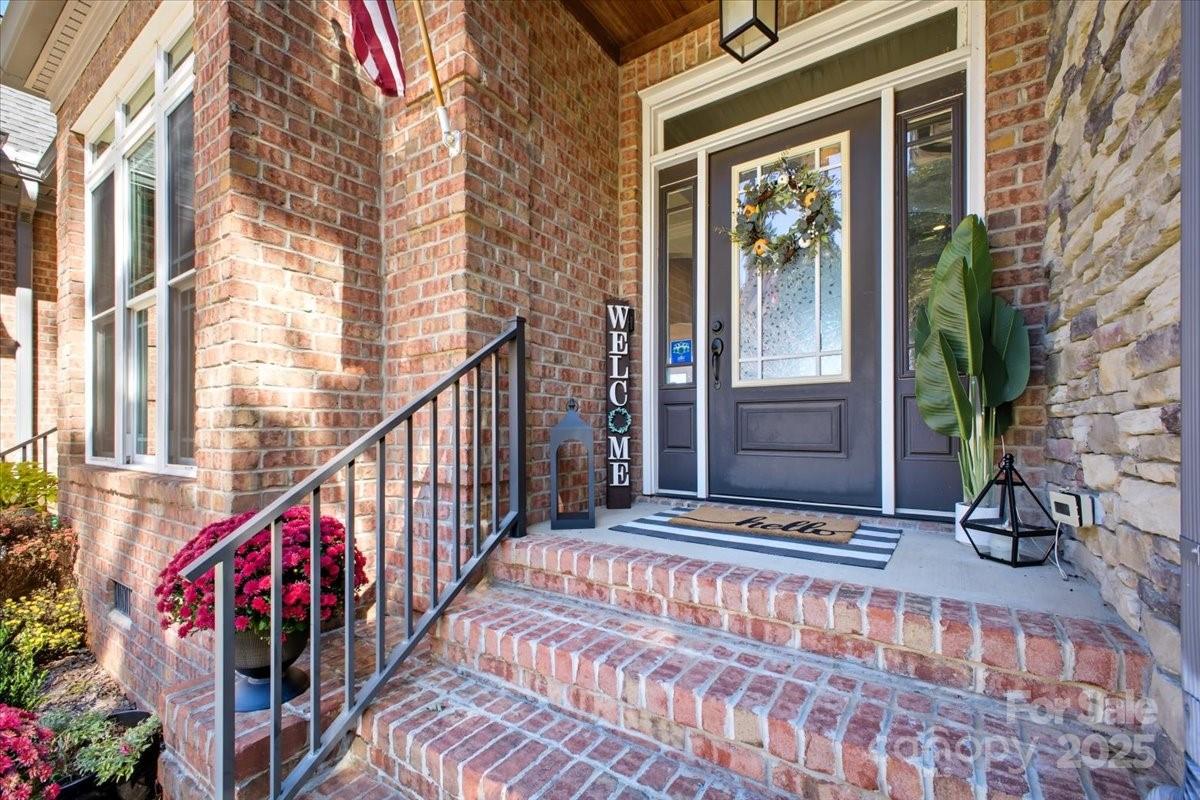 7511 Pine Glade Drive