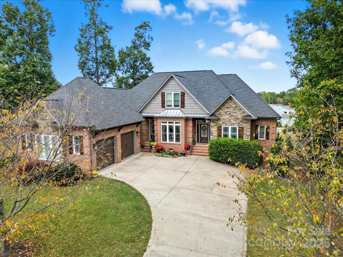 7511 Pine Glade Drive