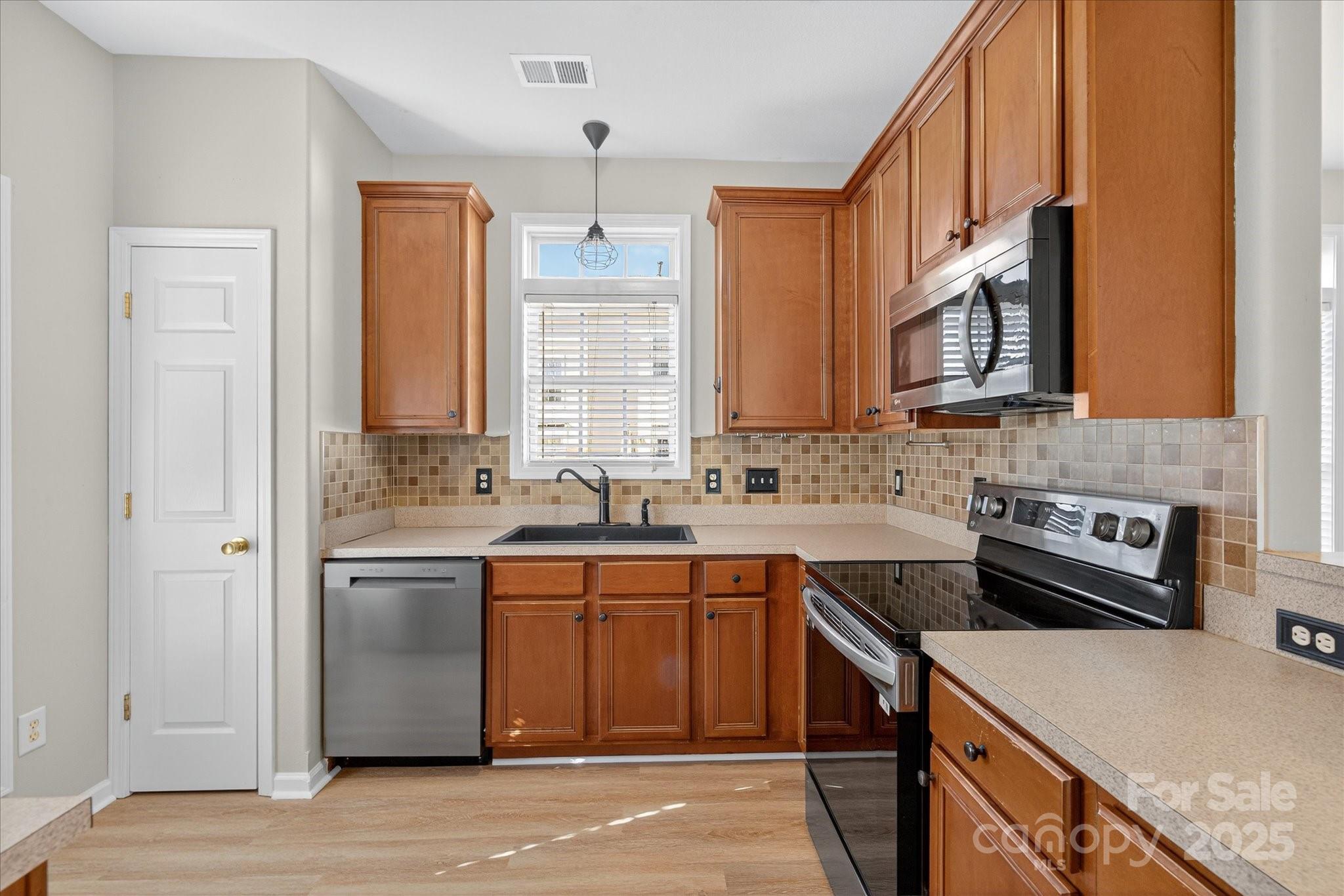 6014 Black Heath Drive