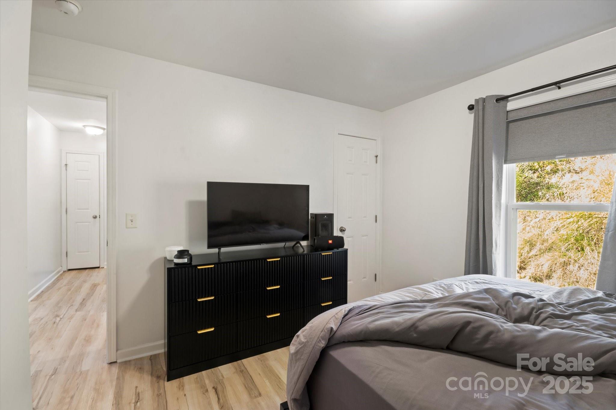 70 Mitchell View Drive