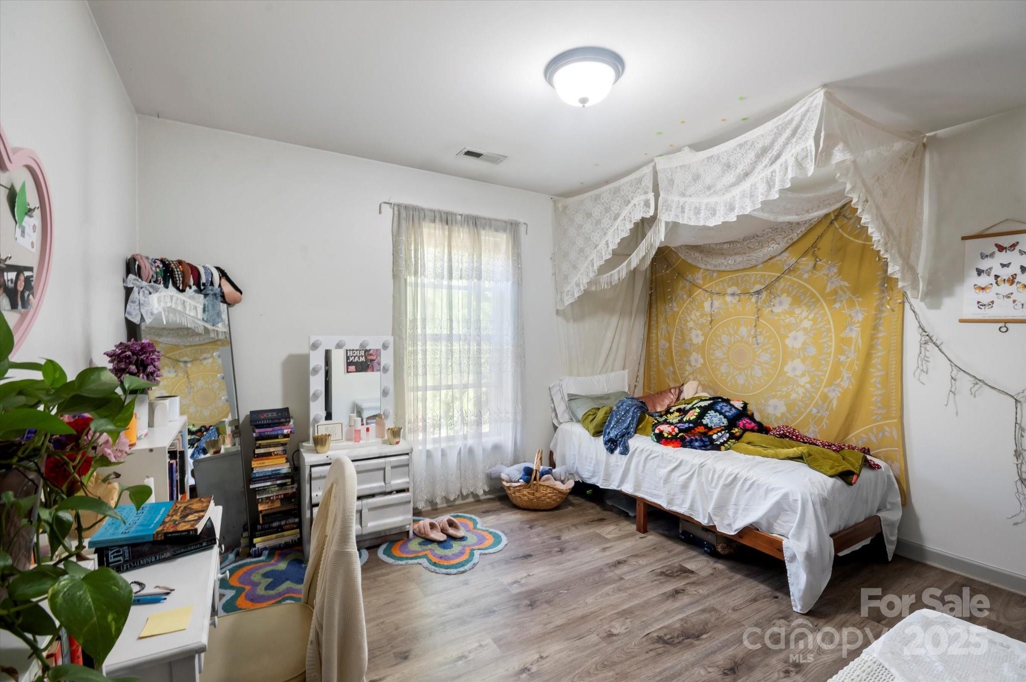 70 Mitchell View Drive