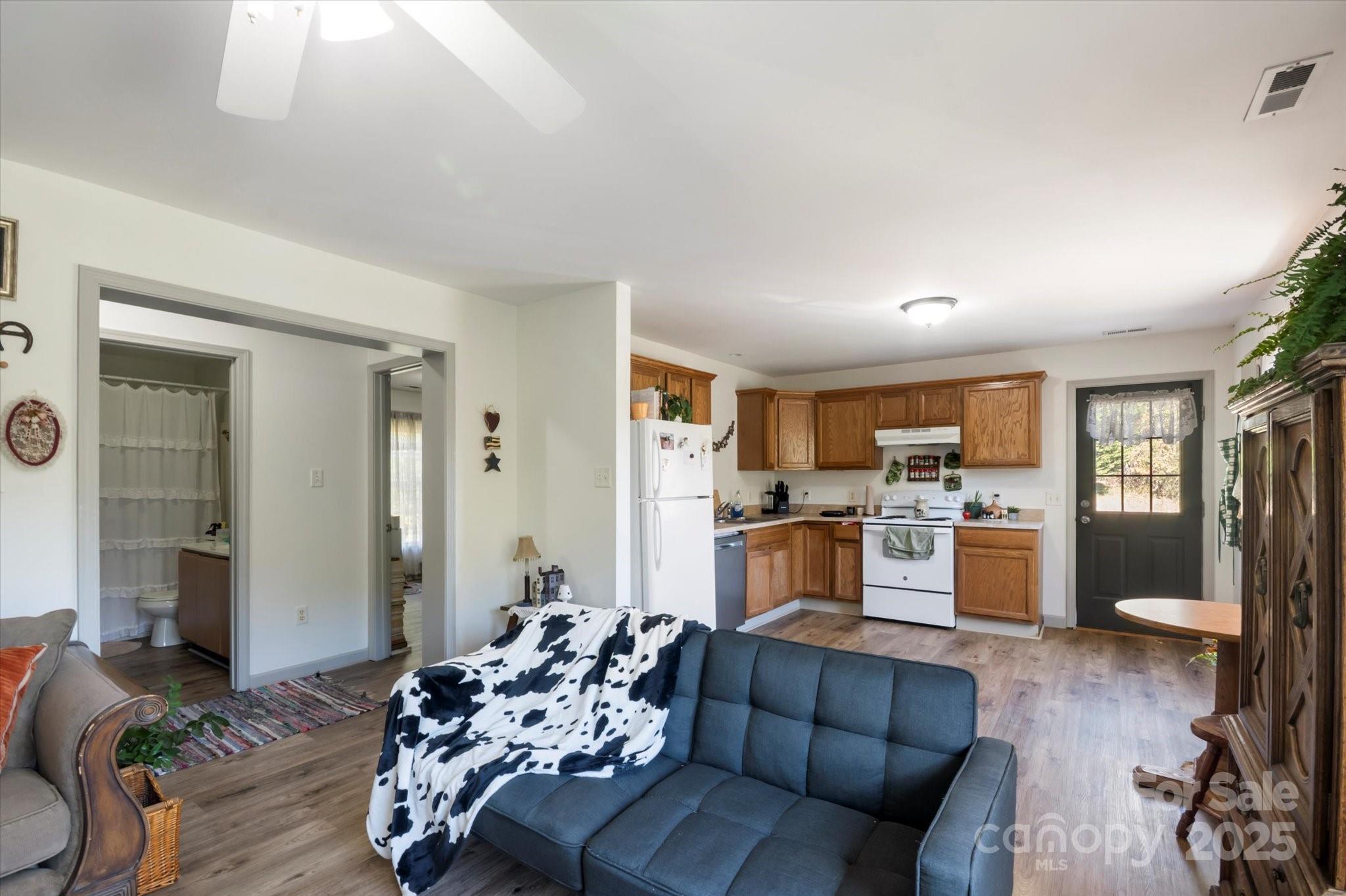 70 Mitchell View Drive