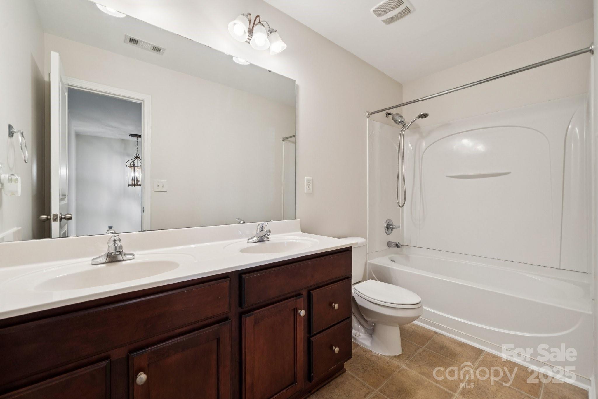 2015 Terrapin Street