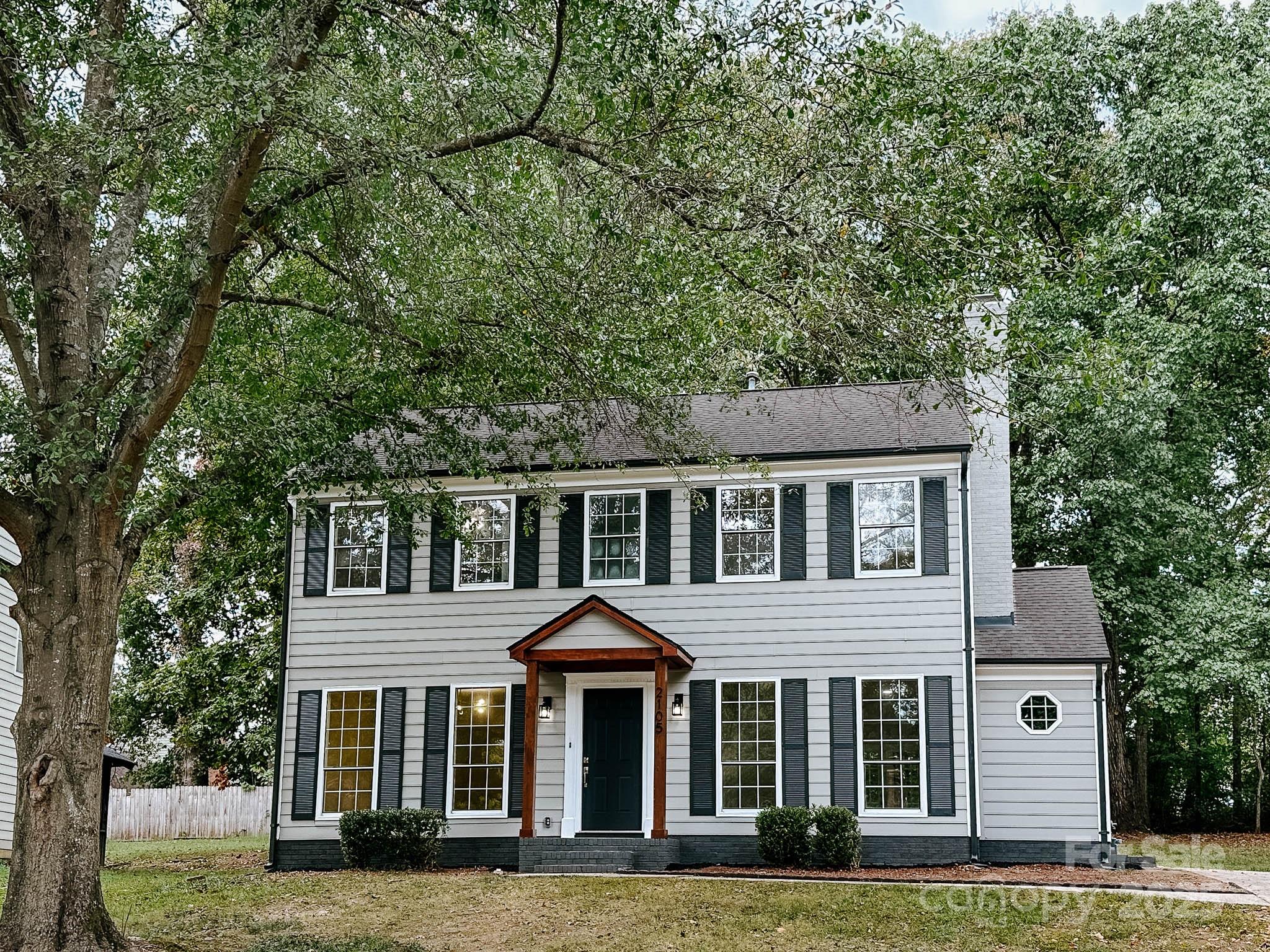 2105 Killarney Place