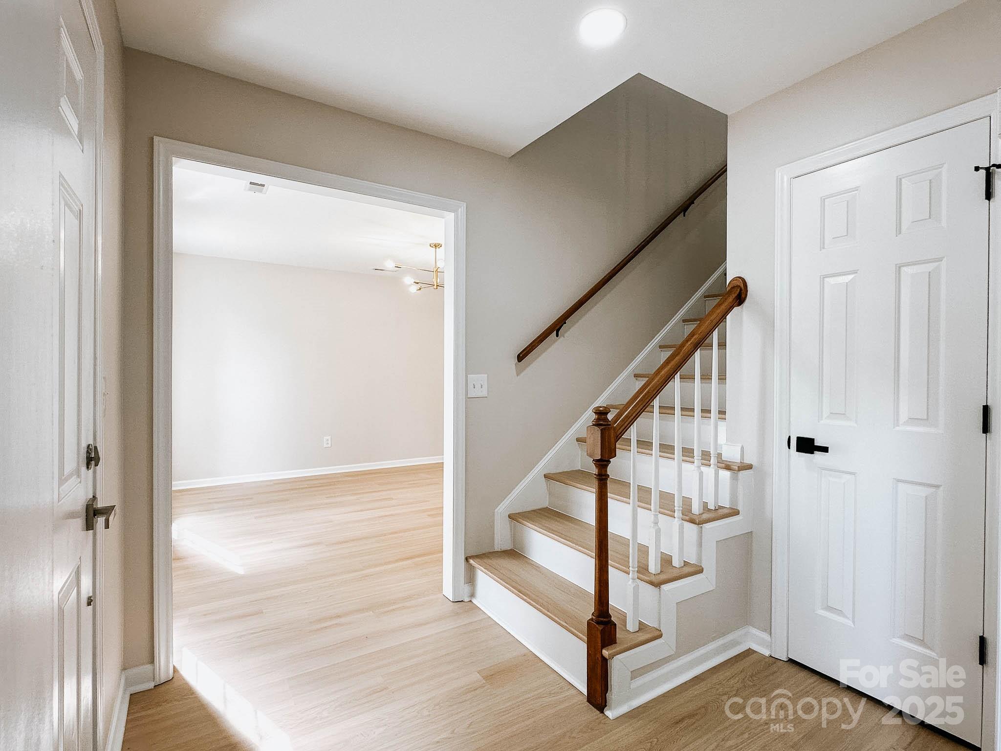 2105 Killarney Place