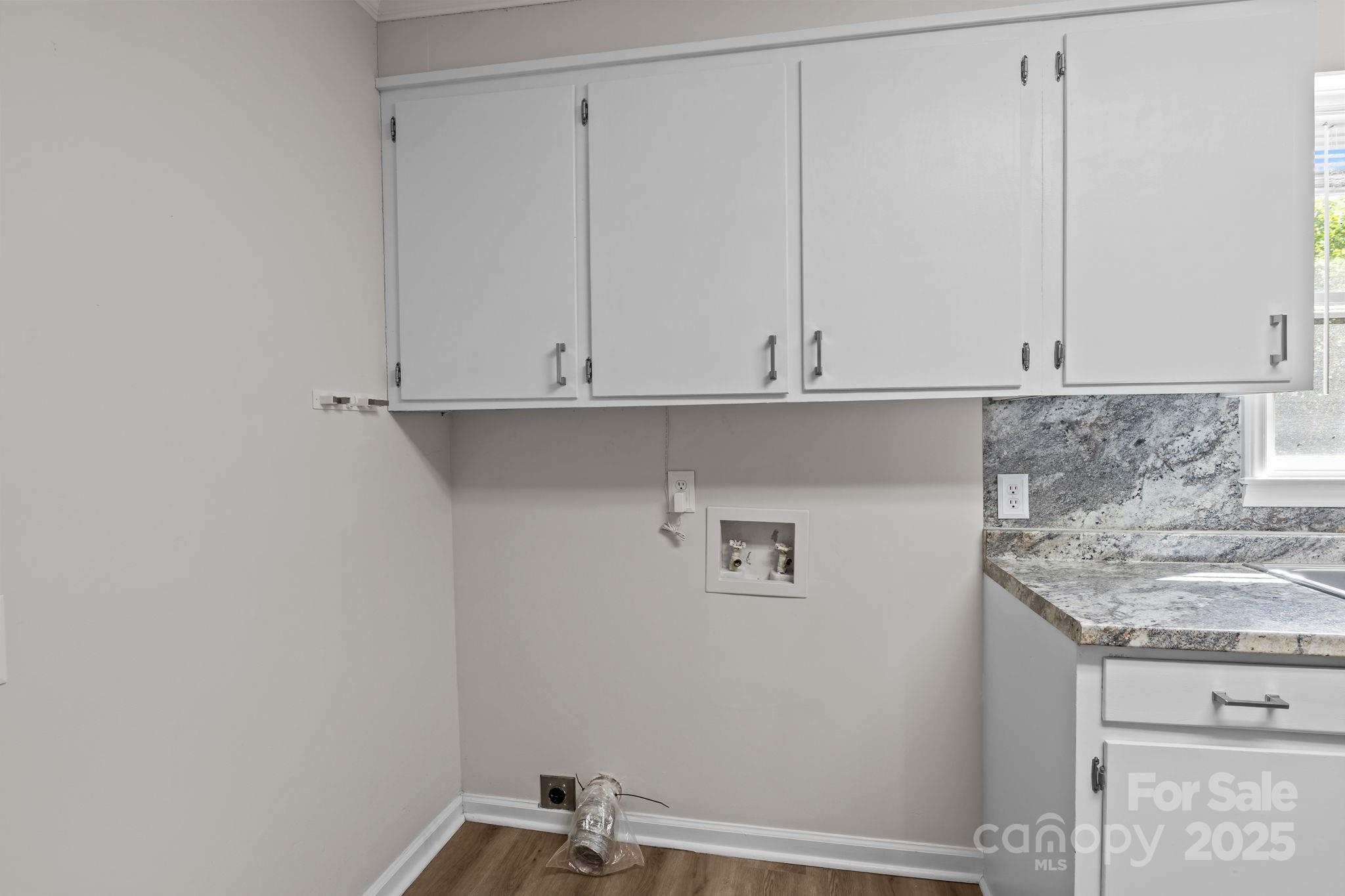 1004 Plymouth Street